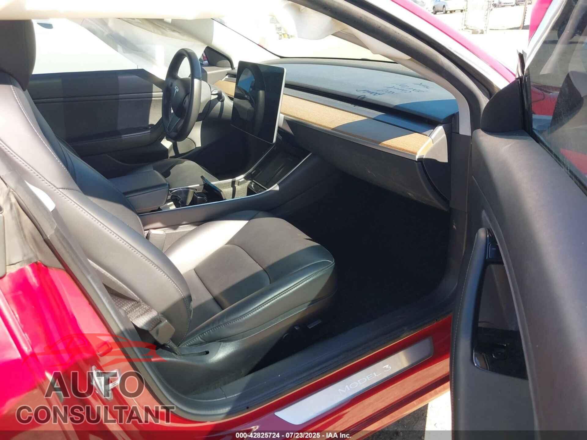 TESLA MODEL 3 2019 - 5YJ3E1EA7KF428139
