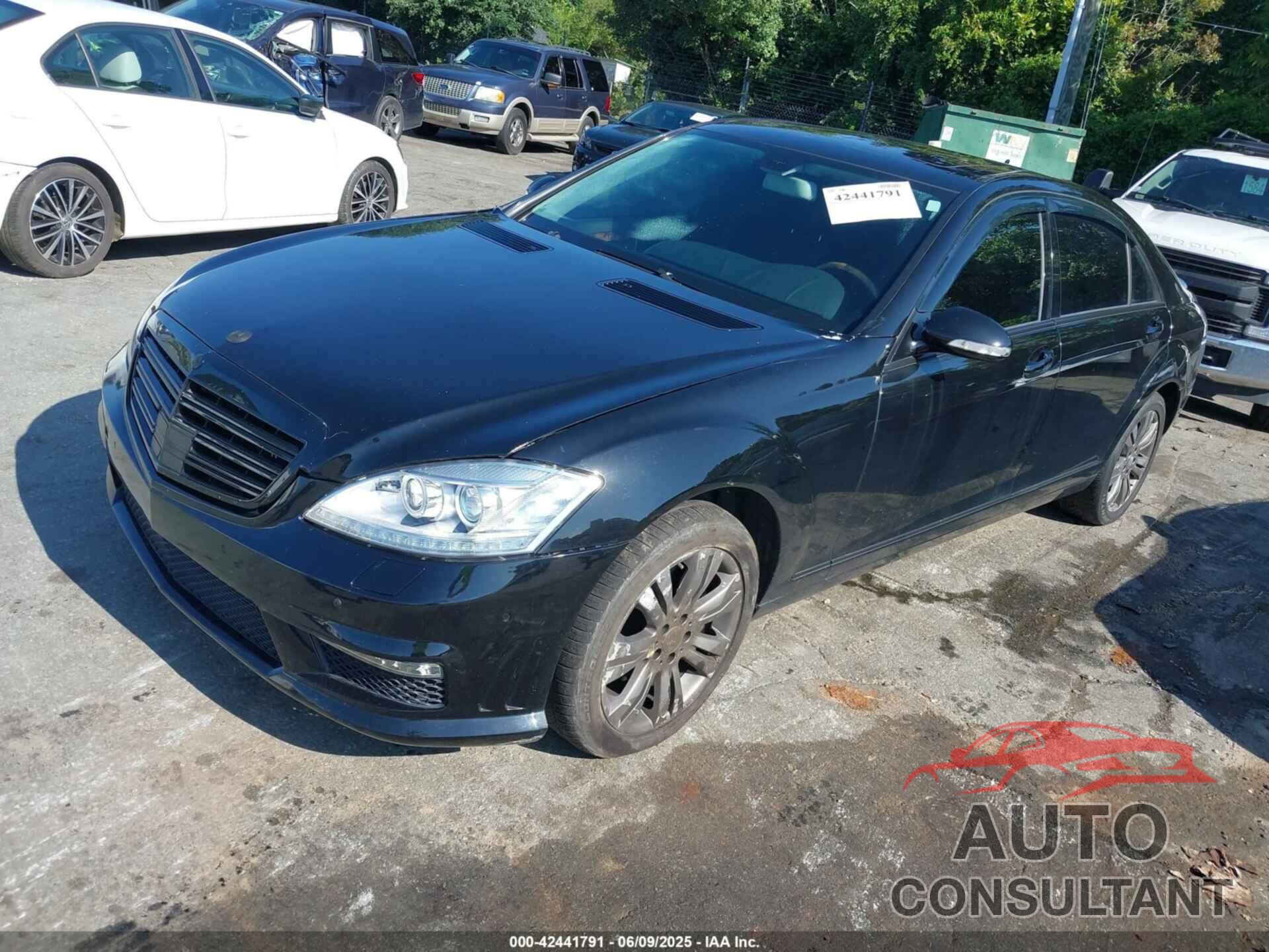 MERCEDES-BENZ S 550 2009 - WDDNG86X19A263728
