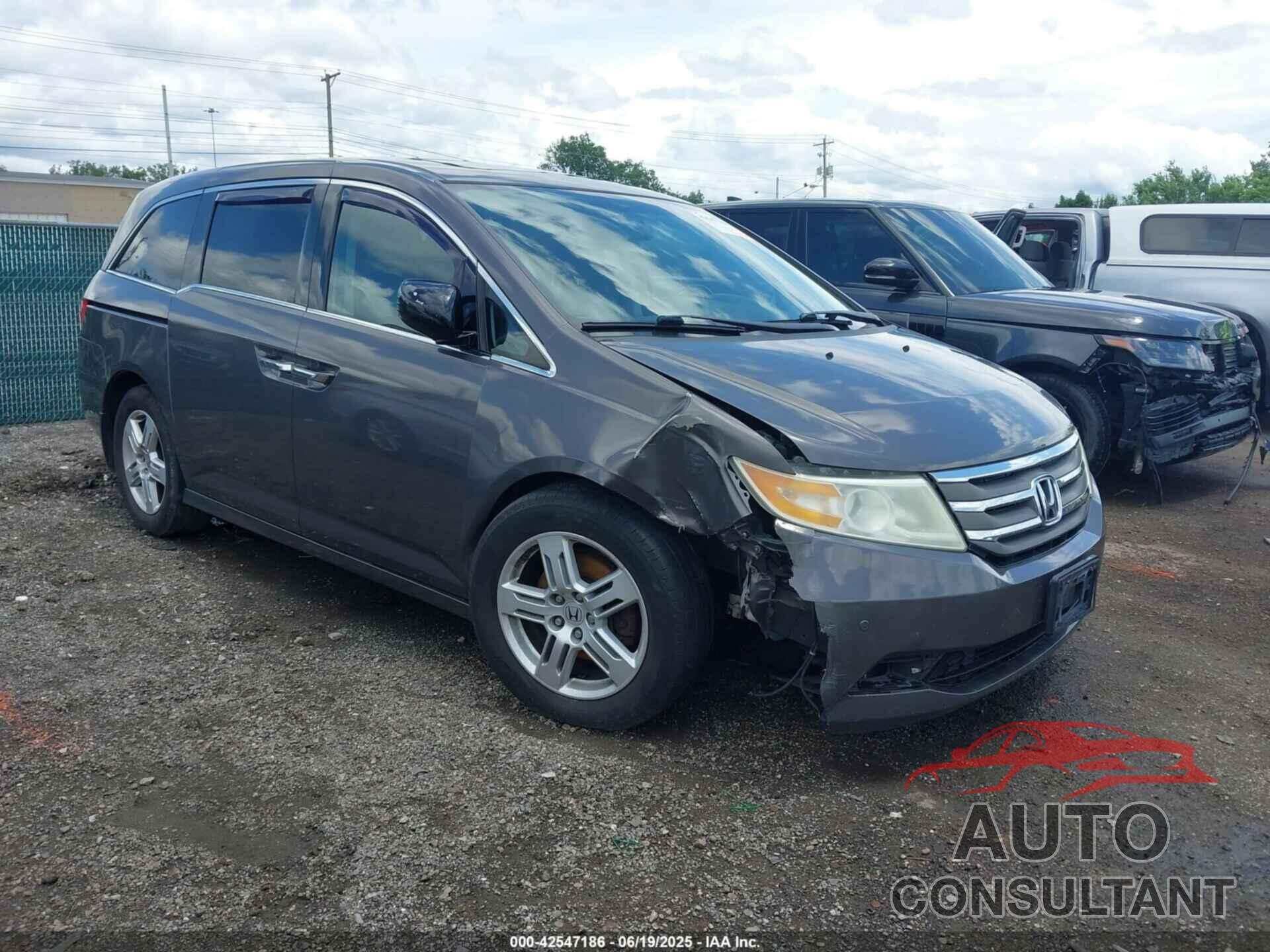 HONDA ODYSSEY 2013 - 5FNRL5H91DB025219
