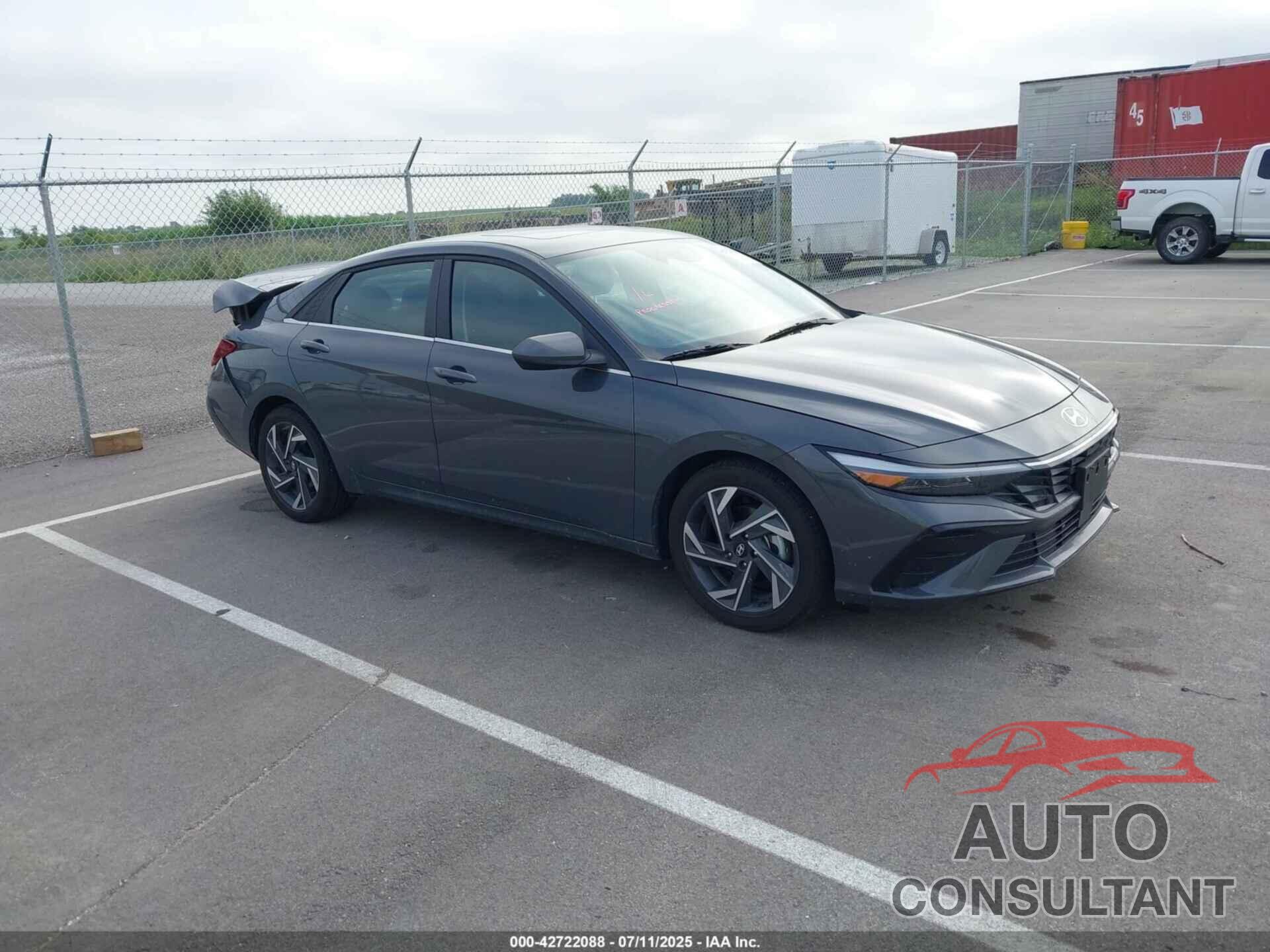 HYUNDAI ELANTRA 2025 - KMHLS4DGXSU860758