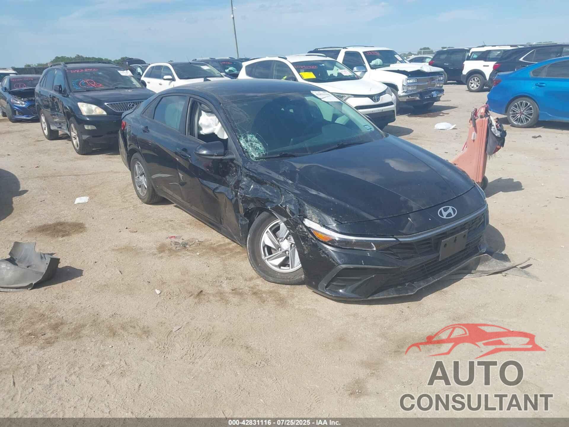 HYUNDAI ELANTRA 2024 - KMHLL4DG7RU749270
