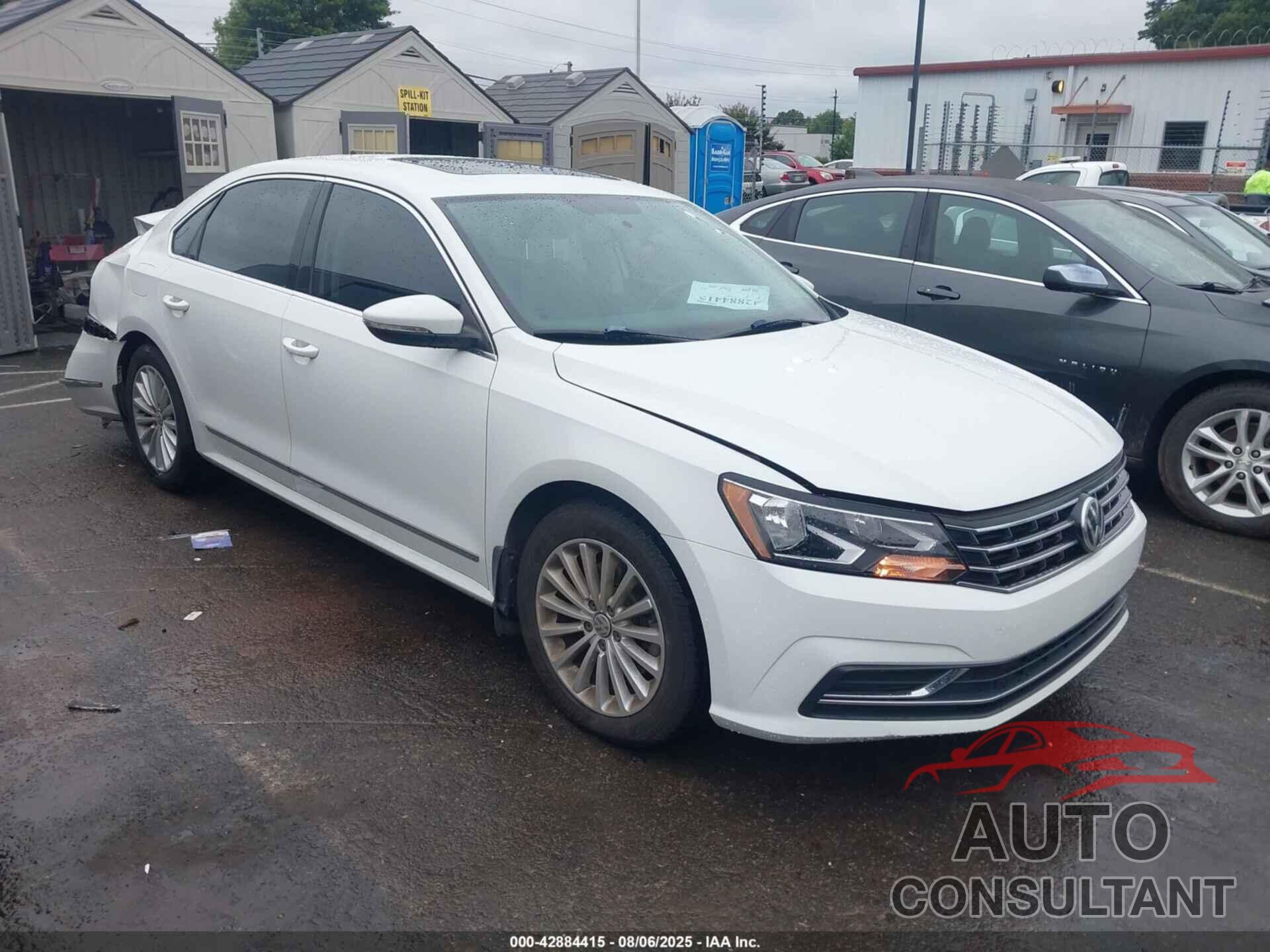 VOLKSWAGEN PASSAT 2017 - 1VWBT7A3XHC015095