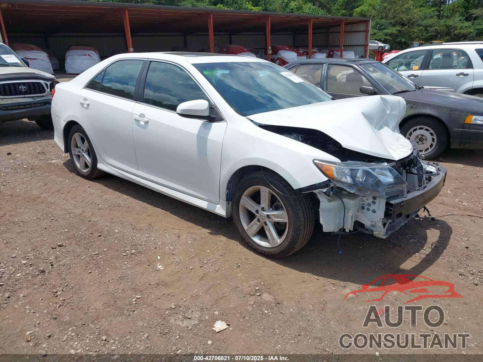 TOYOTA CAMRY 2014 - 4T1BF1FK4EU869606