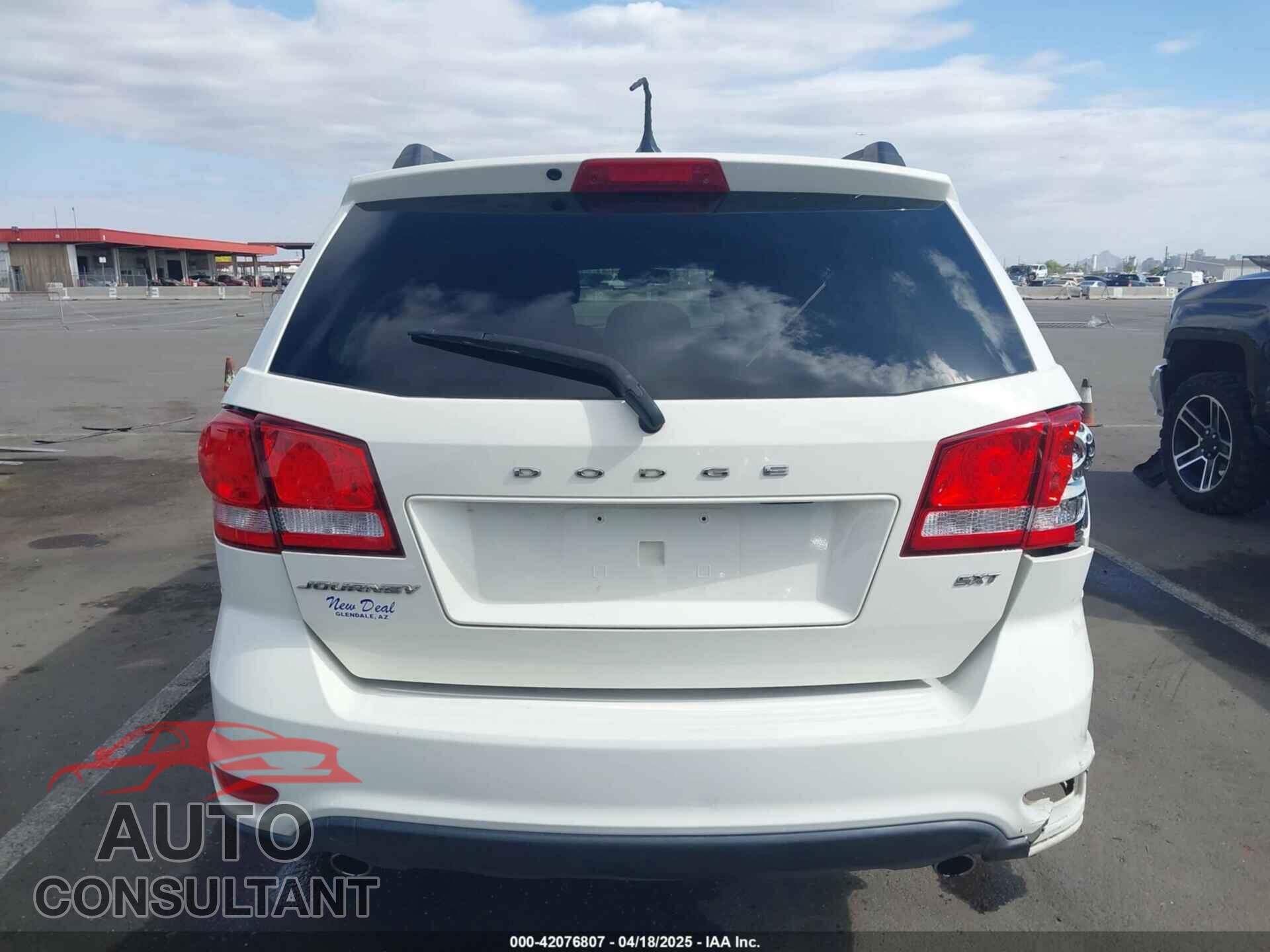 DODGE JOURNEY 2015 - 3C4PDCBG7FT530024
