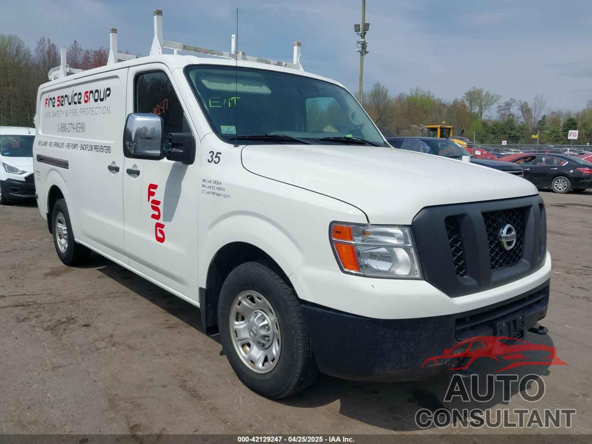 NISSAN NV CARGO NV3500 HD 2018 - 1N6AF0KY6JN804102