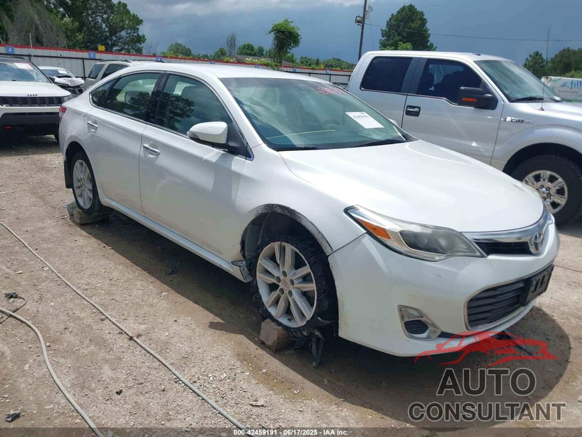 TOYOTA AVALON 2013 - 4T1BK1EB2DU054509