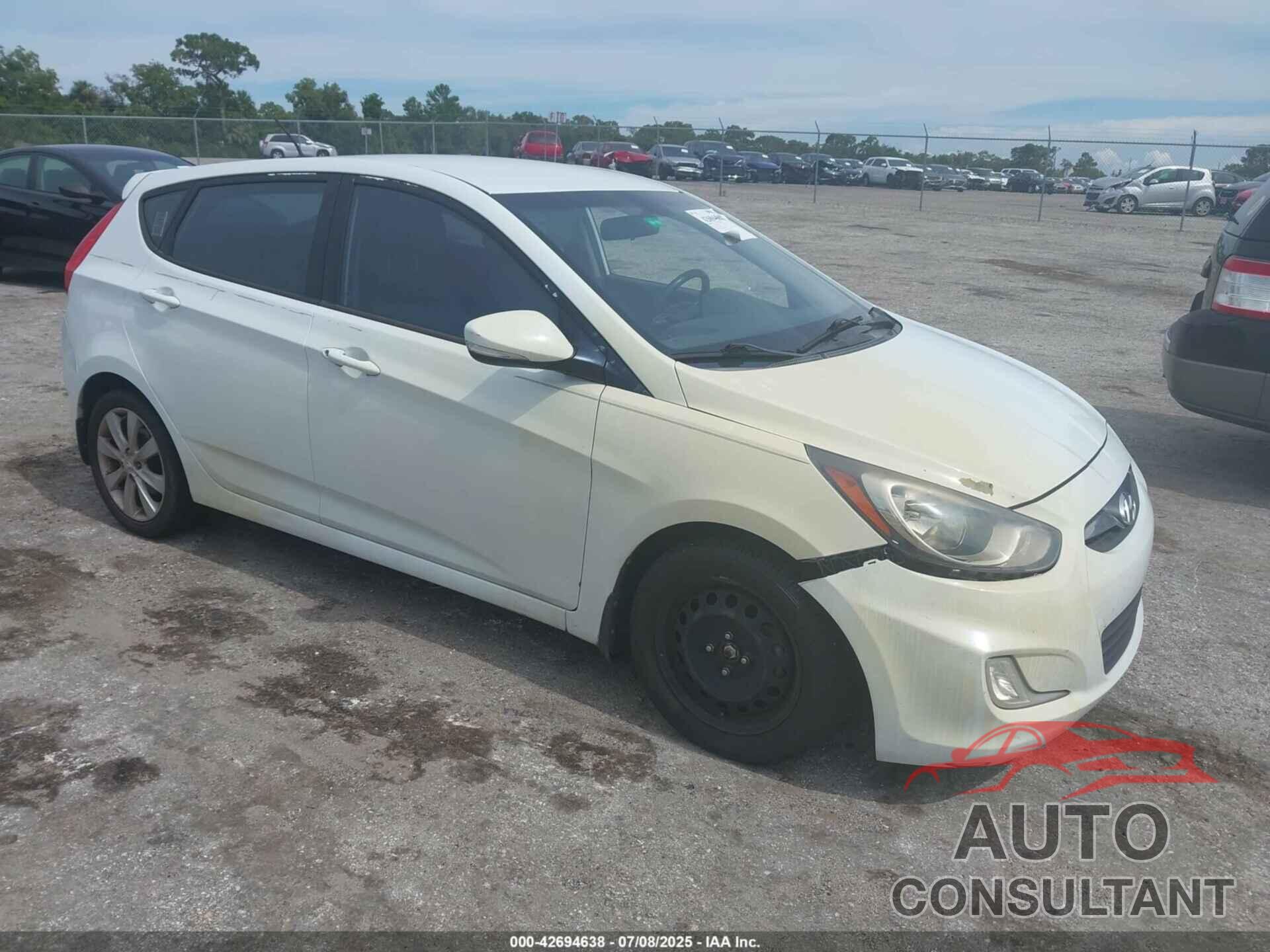 HYUNDAI ACCENT 2013 - KMHCU5AEXDU108550