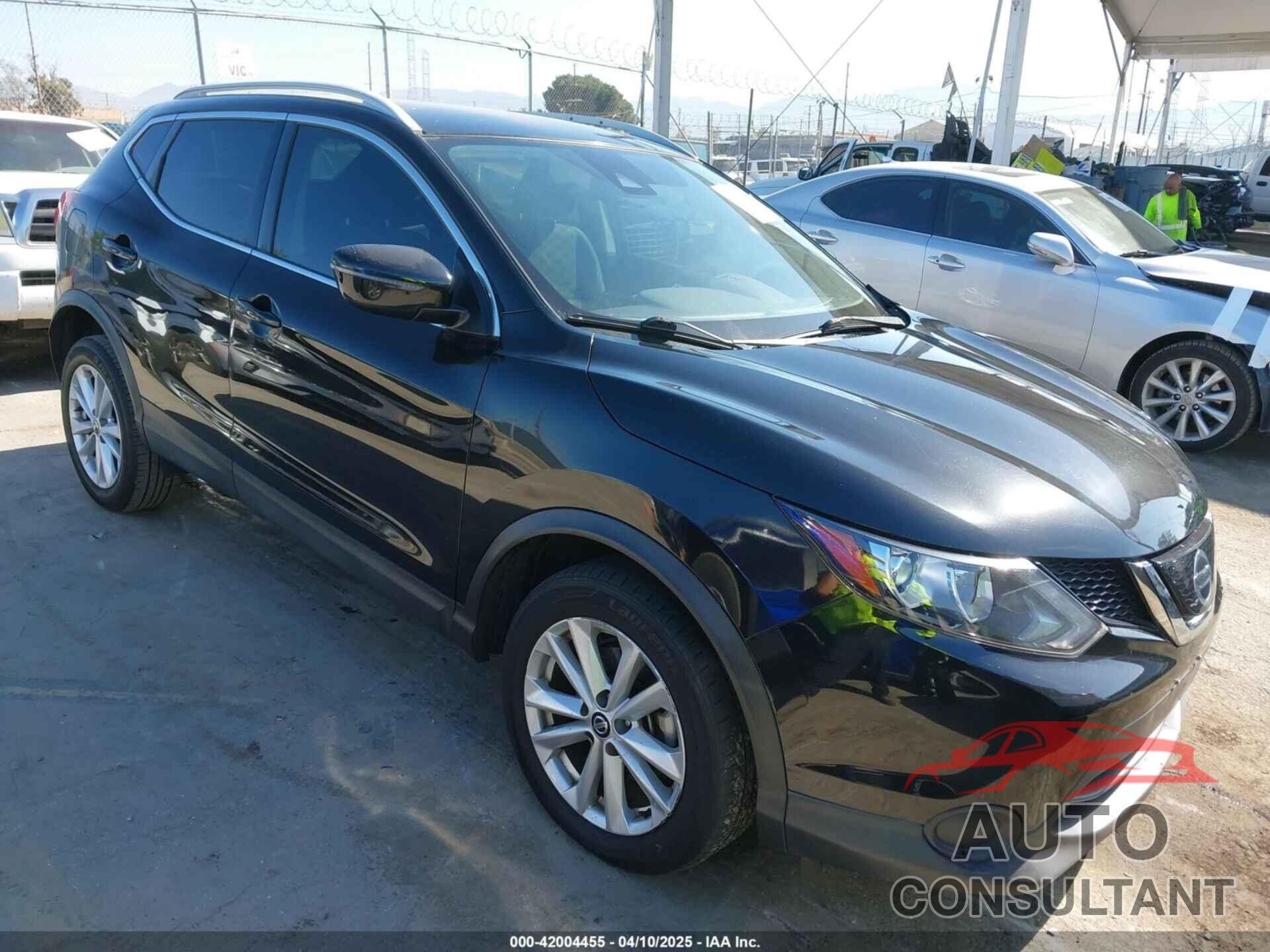 NISSAN ROGUE SPORT 2019 - JN1BJ1CPXKW233049