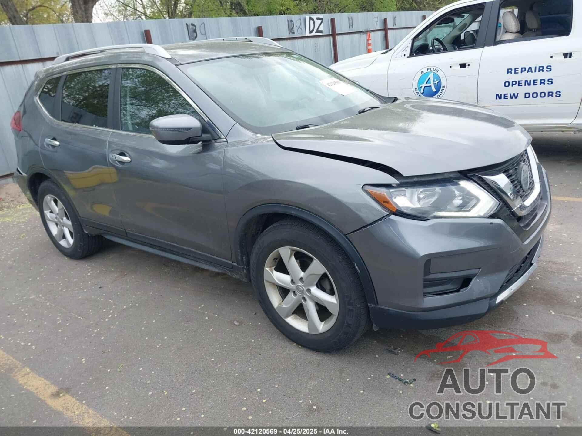 NISSAN ROGUE 2018 - KNMAT2MV4JP542210