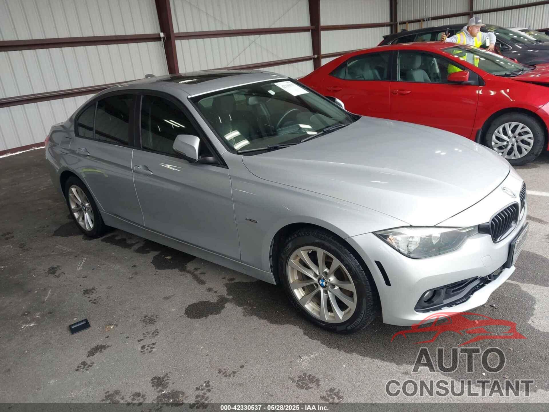 BMW 320I 2016 - WBA8E5G54GNT40667