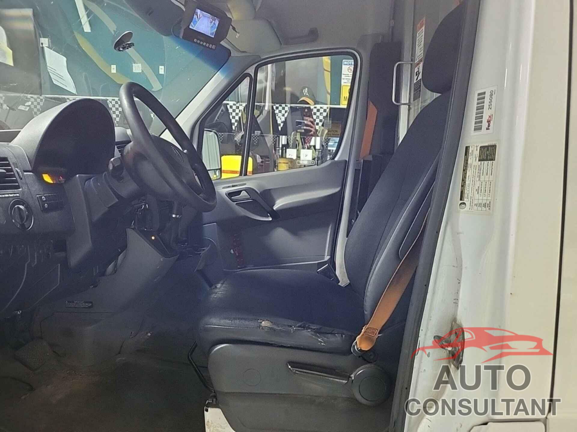MERCEDES-BENZ SPRINTER 2500 2014 - WD3PE8DE4E5897896