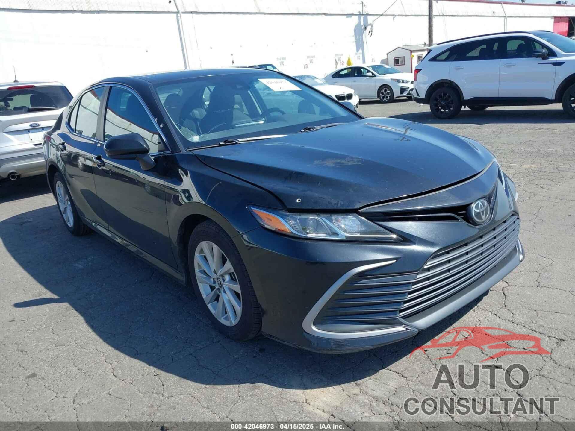 TOYOTA CAMRY 2023 - 4T1C11AK9PU135587