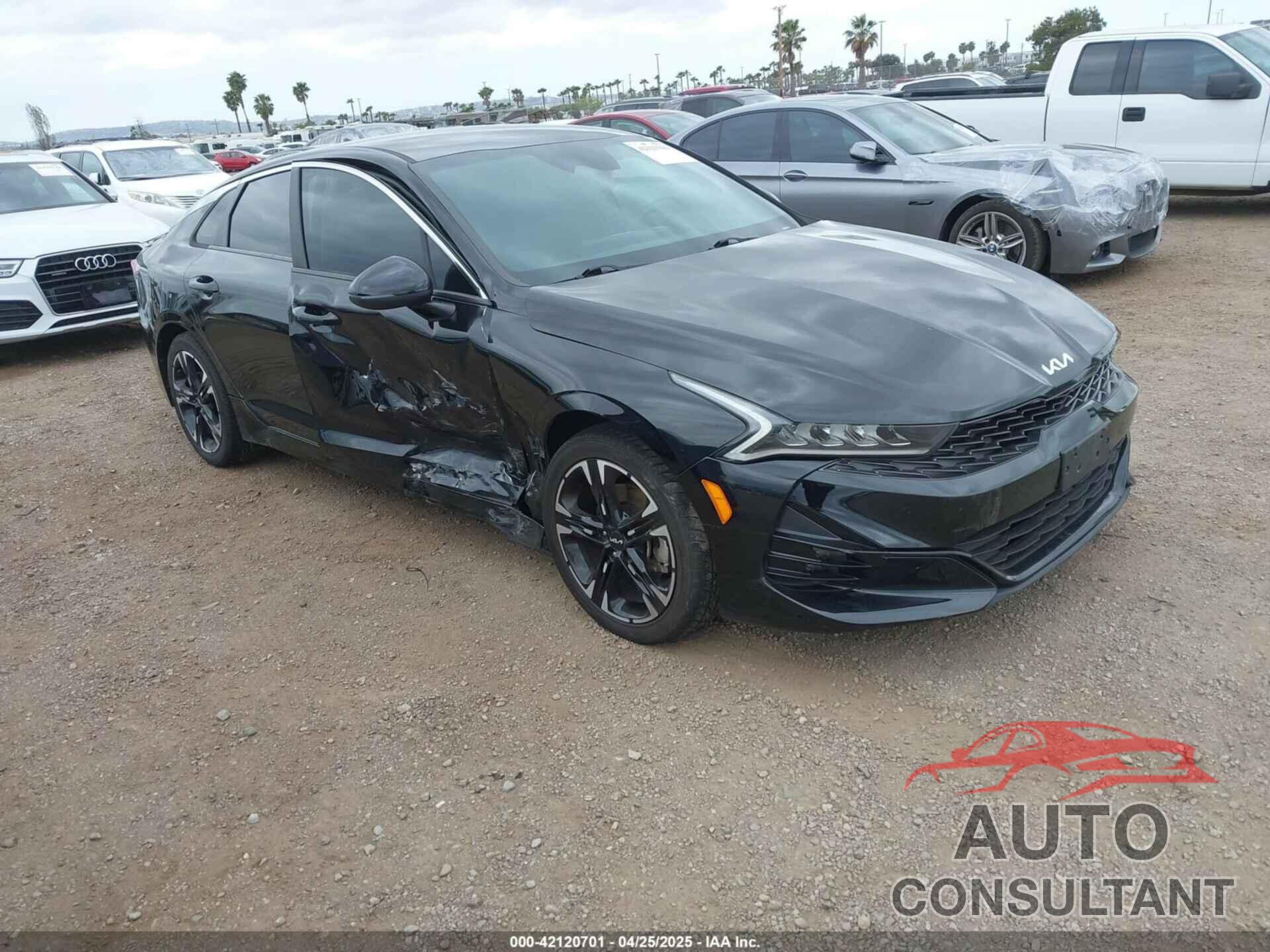 KIA K5 2022 - 5XXG64J22NG116746