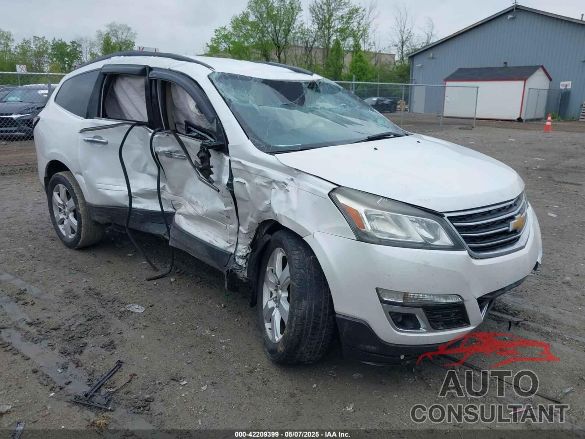 CHEVROLET TRAVERSE 2017 - 1GNKRGKD7HJ172076