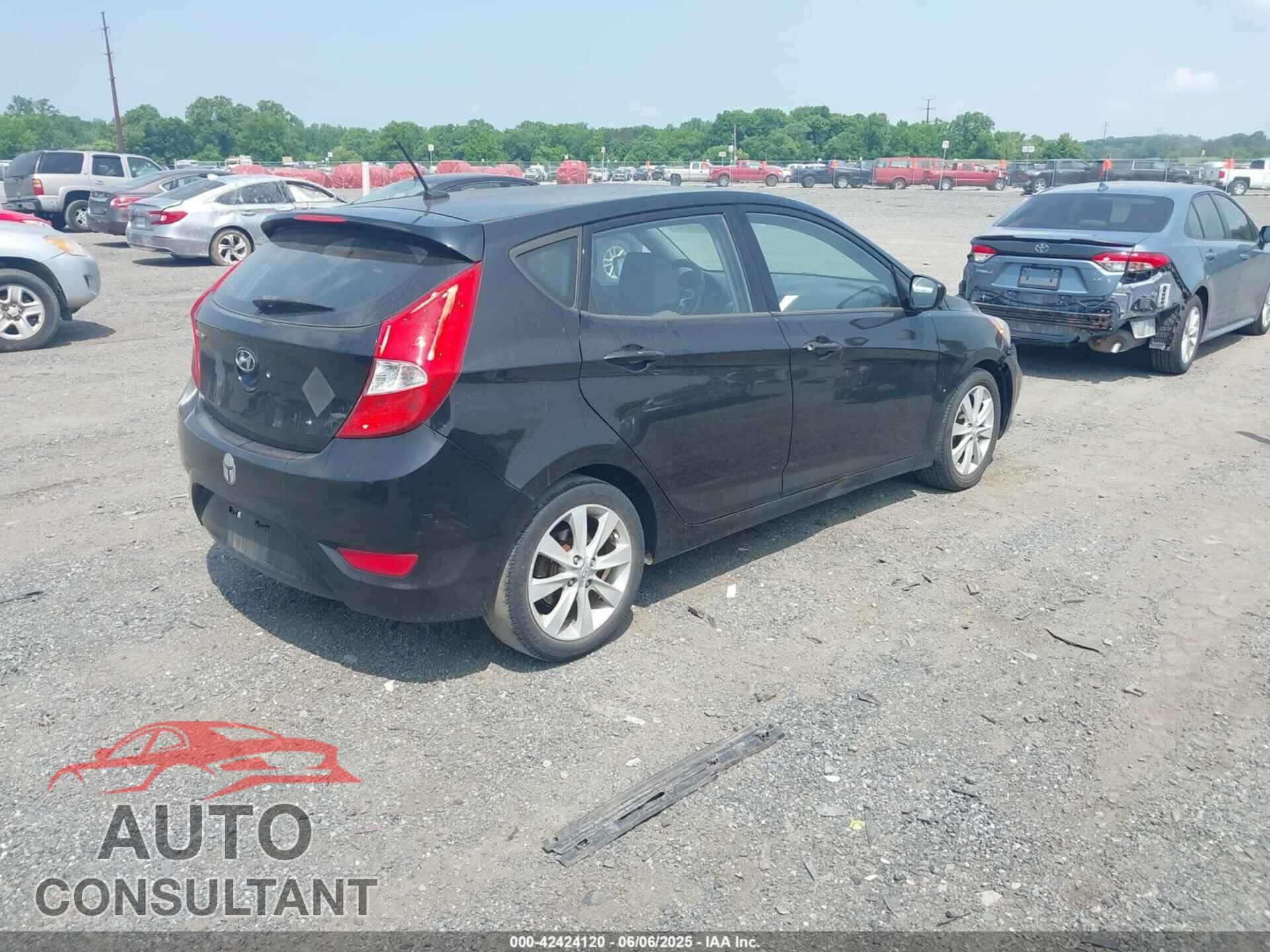 HYUNDAI ACCENT 2012 - KMHCU5AE4CU039370