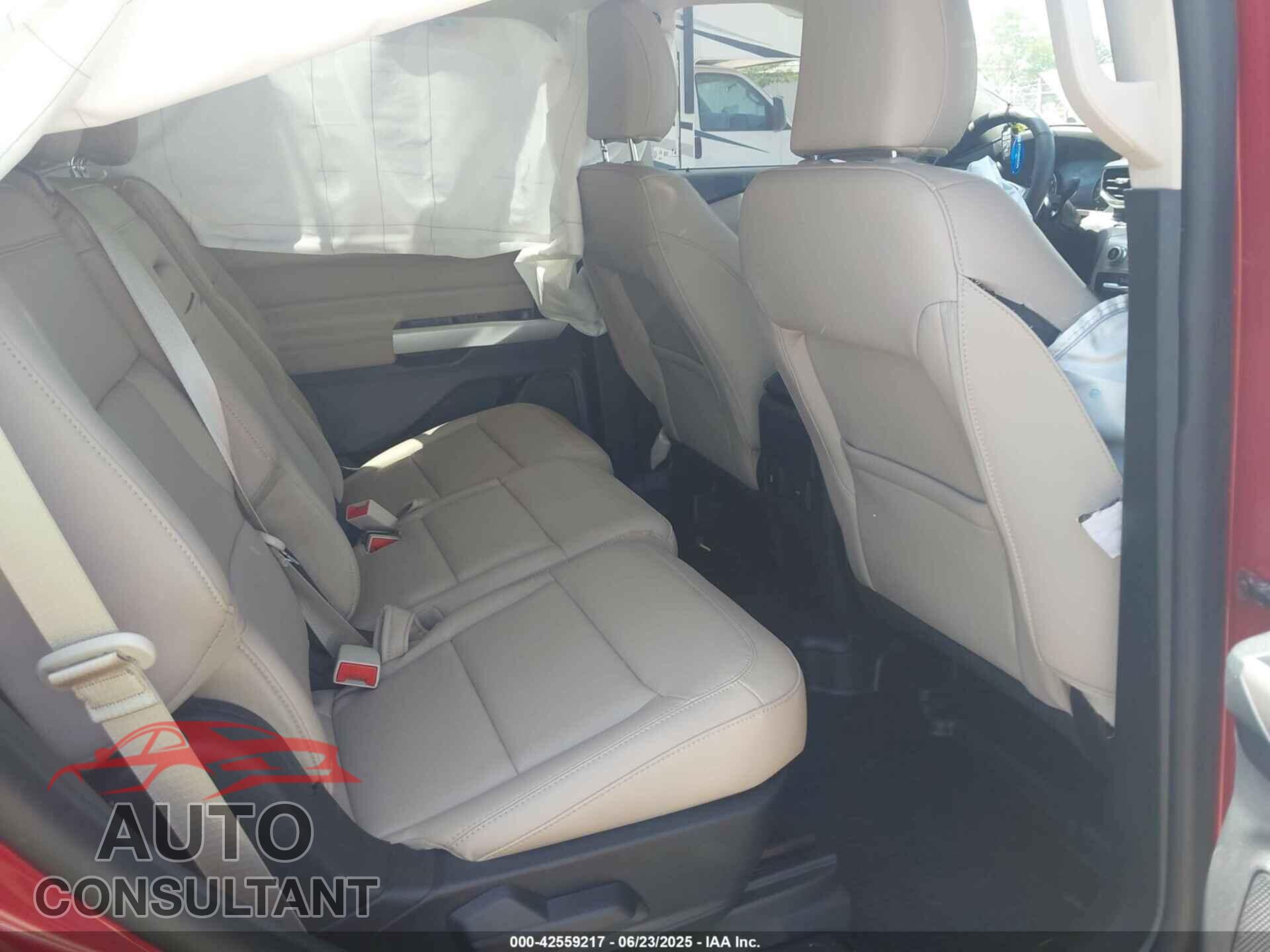 FORD EXPLORER 2023 - 1FMSK8DH1PGB82483