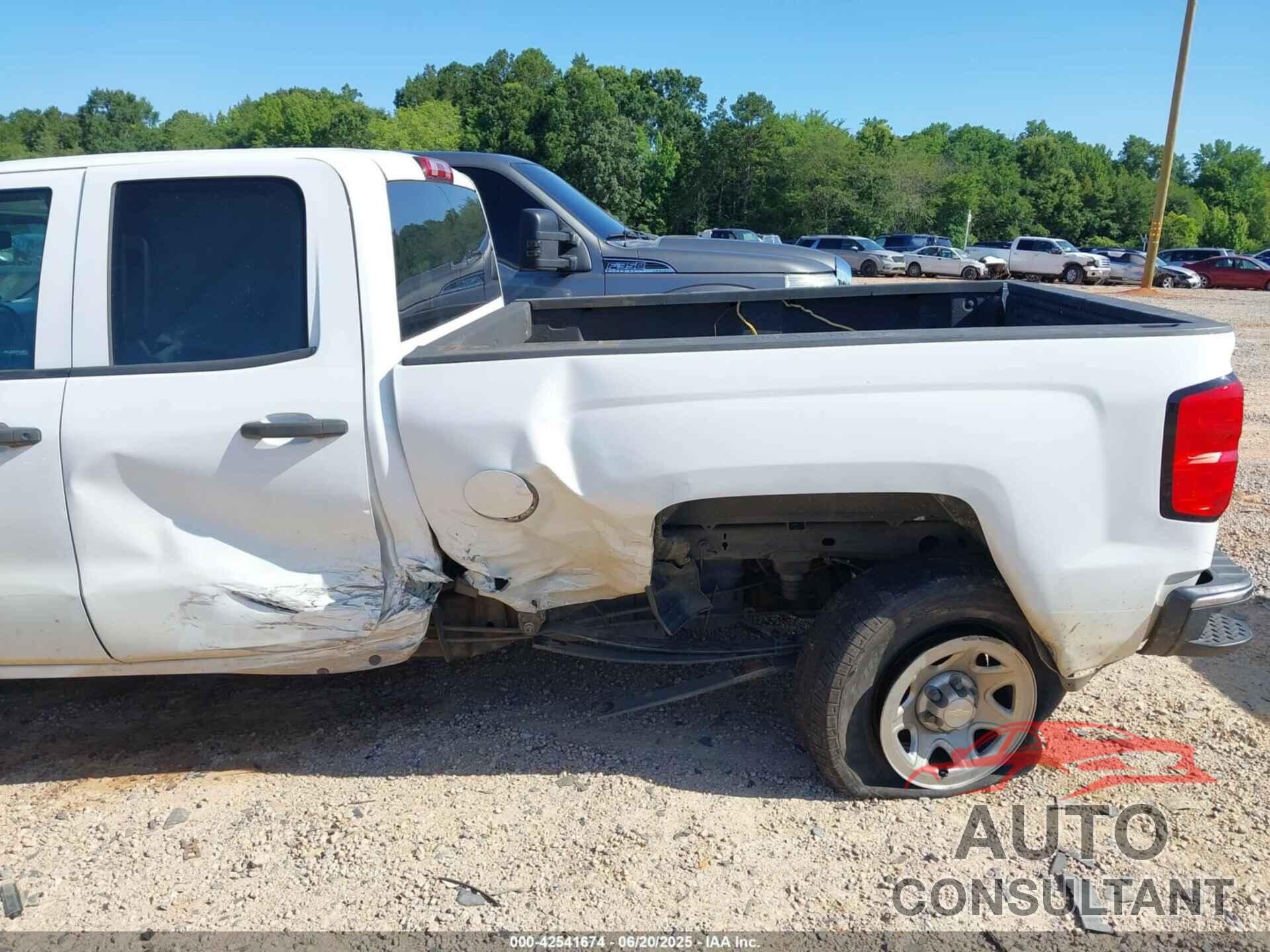 CHEVROLET SILVERADO 1500 2017 - 1GCRCNEH1HZ318906