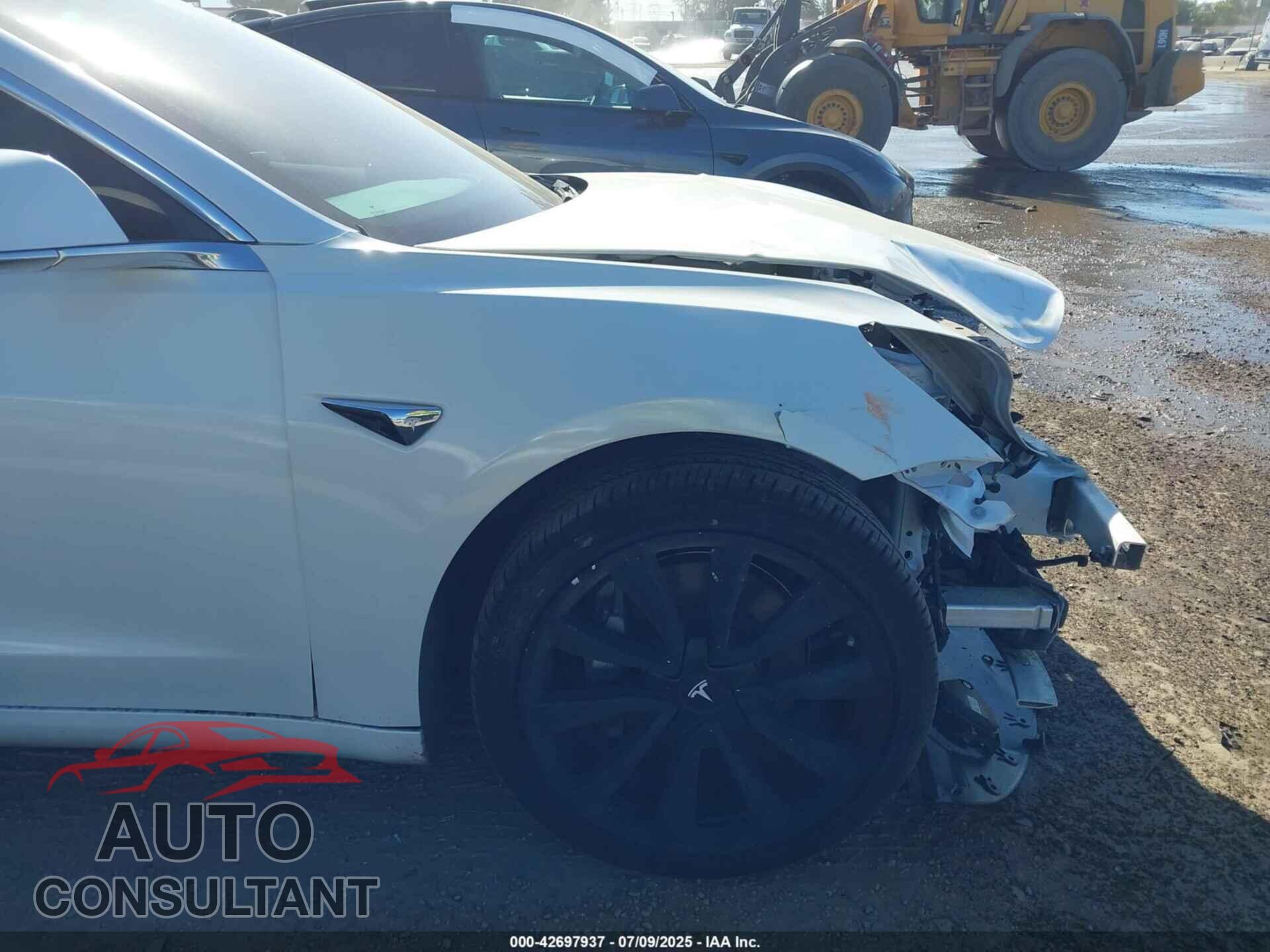TESLA MODEL 3 2020 - 5YJ3E1EA0LF738022