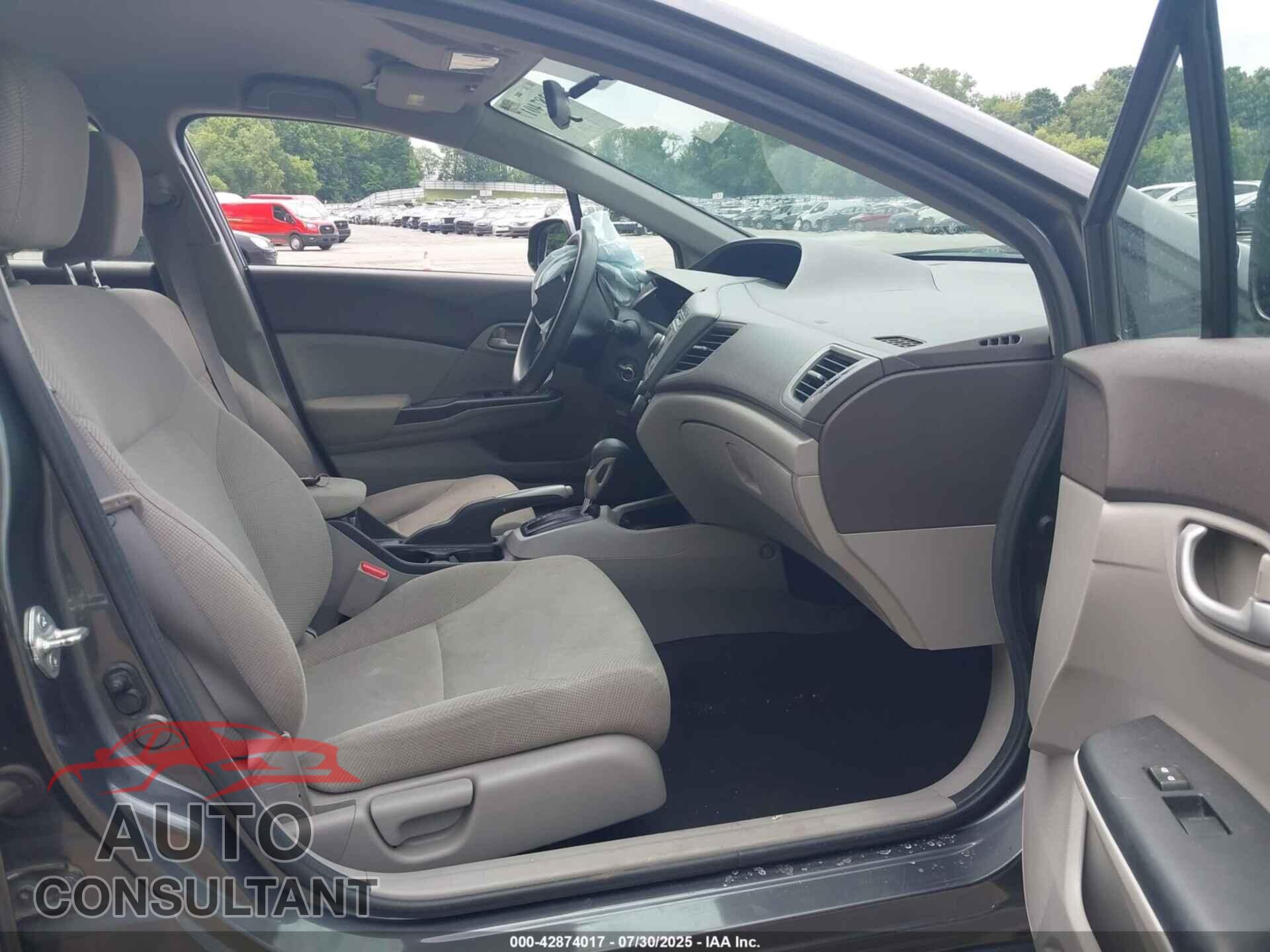 HONDA CIVIC 2012 - 2HGFB2F65CH546175