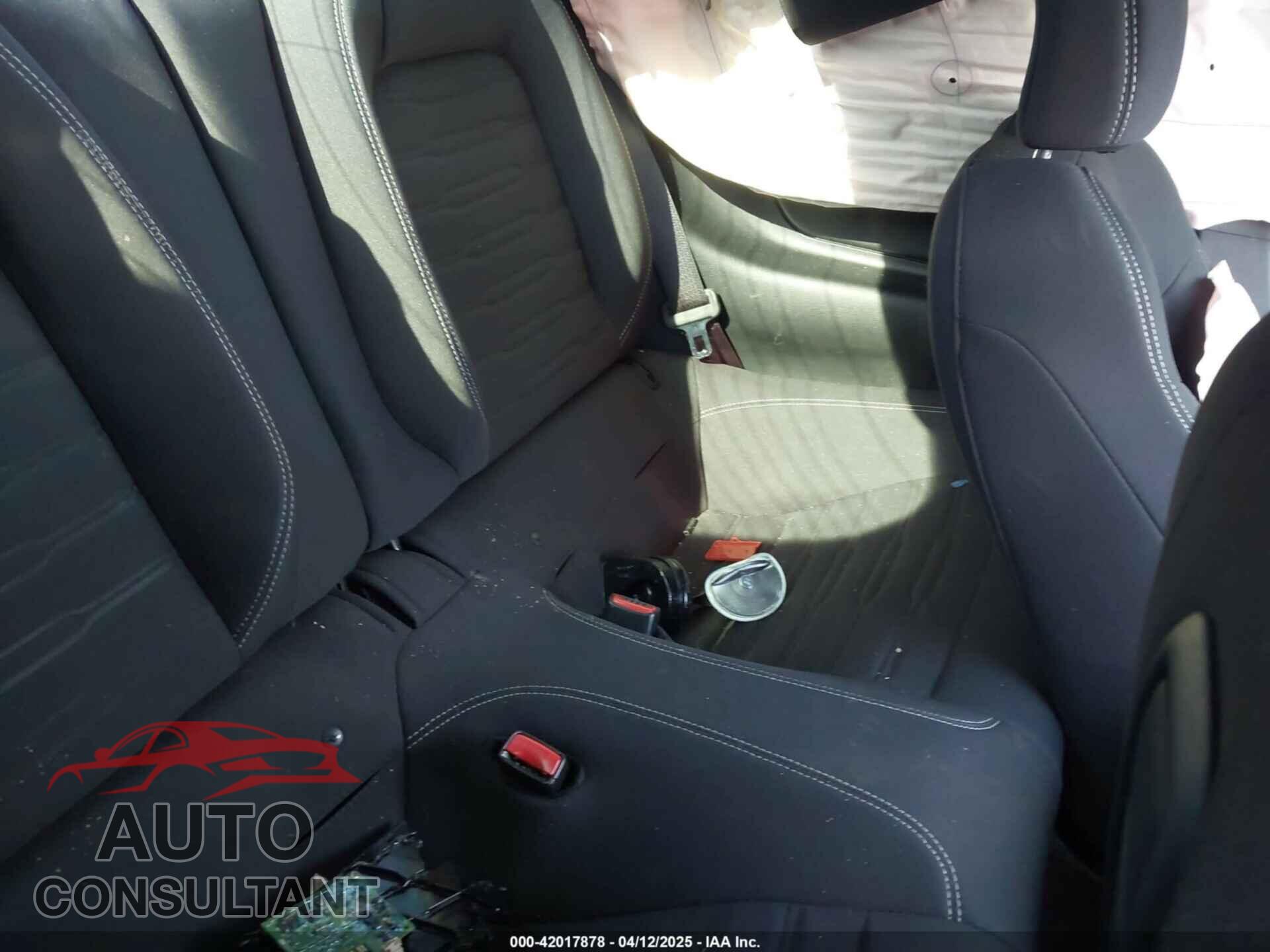 FORD MUSTANG 2017 - 1FA6P8CF5H5275825