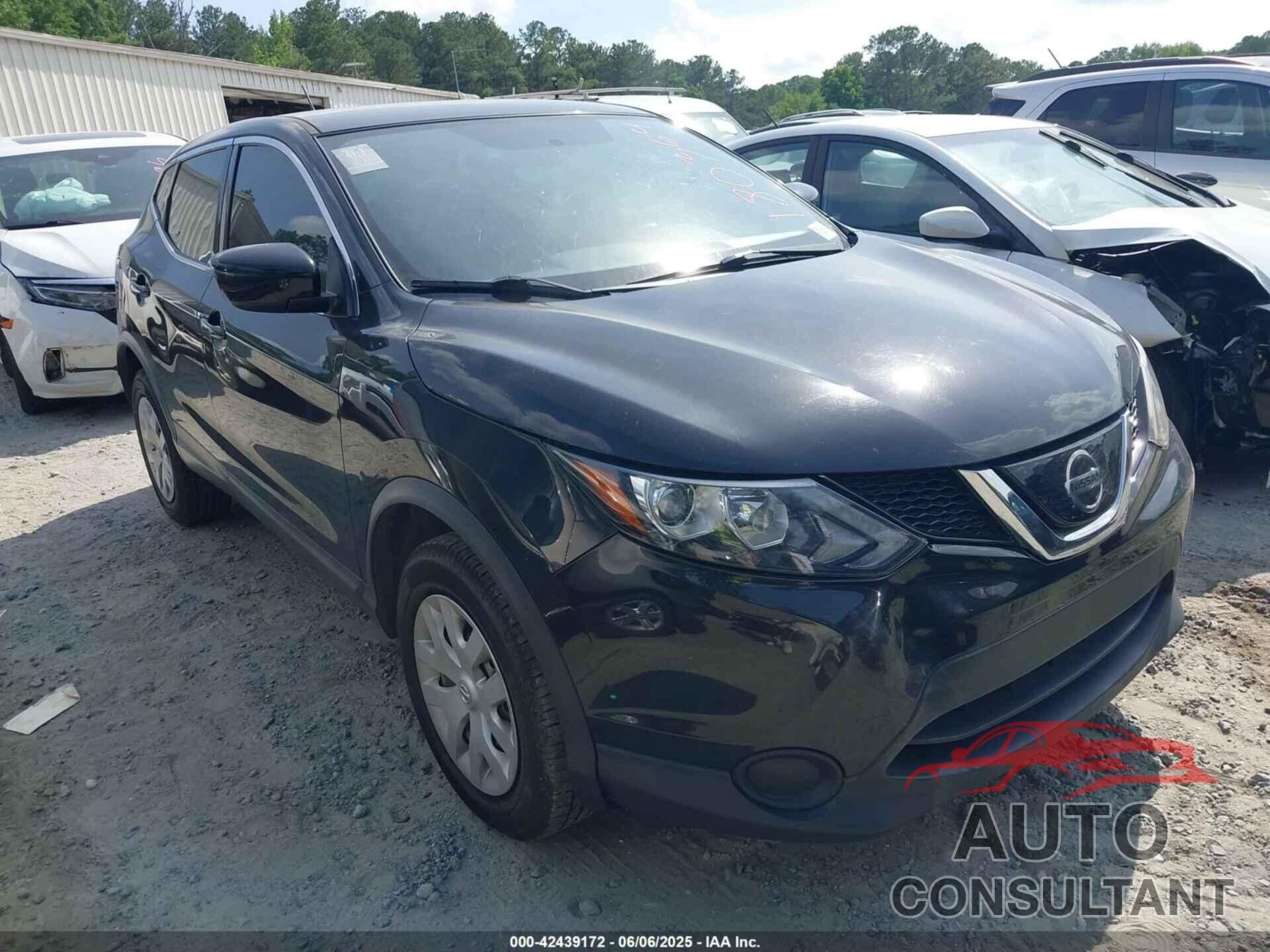 NISSAN ROGUE SPORT 2018 - JN1BJ1CP6JW180364