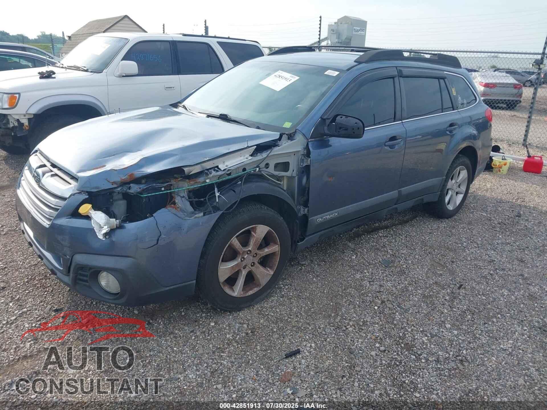 SUBARU OUTBACK 2013 - 4S4BRBCC1D3298915