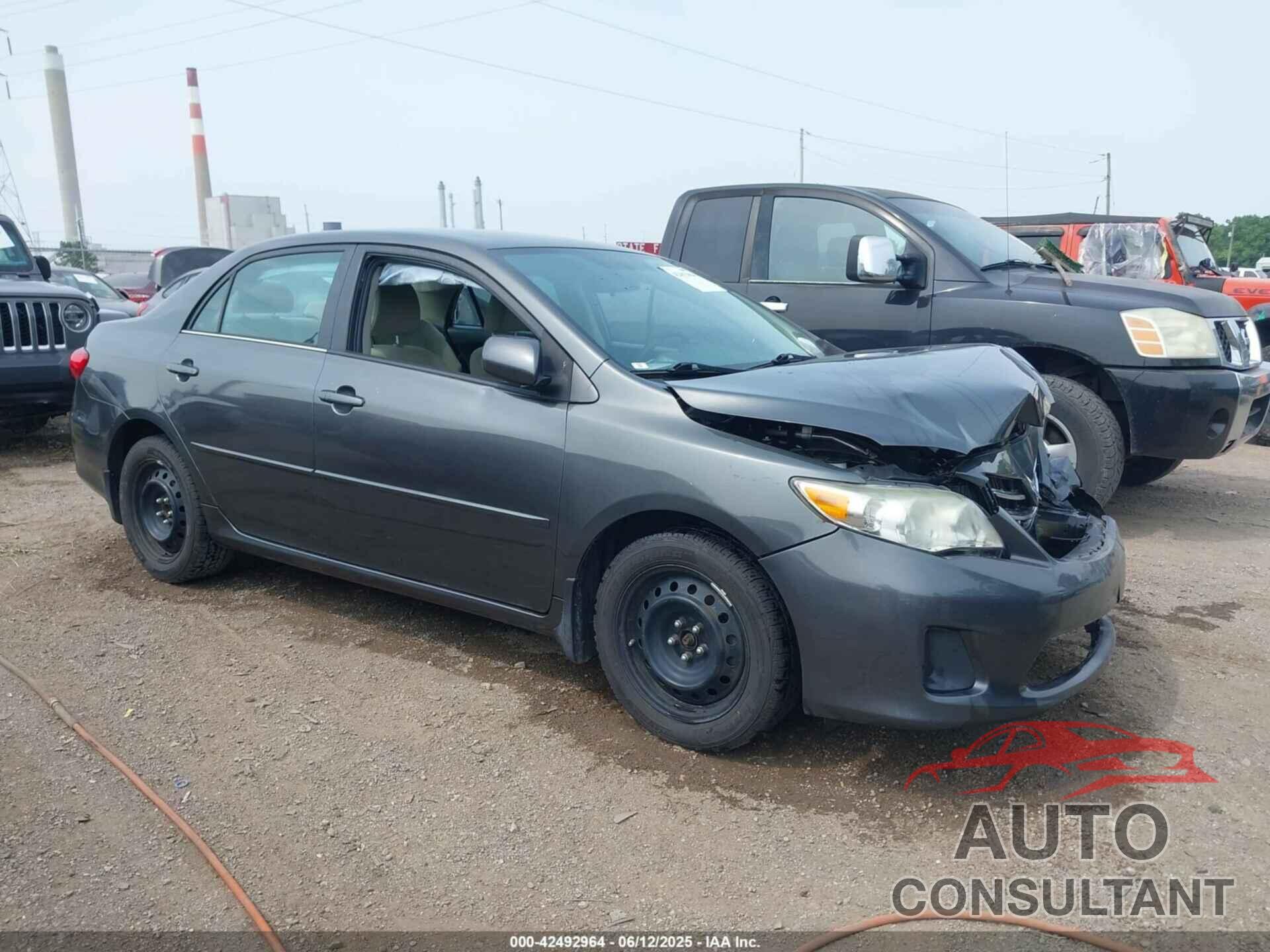 TOYOTA COROLLA 2013 - 2T1BU4EE1DC031648