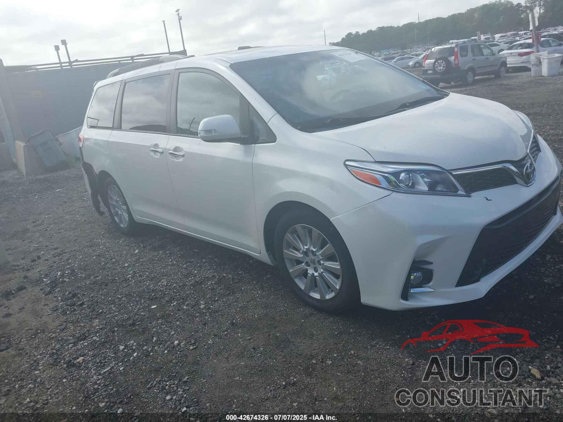 TOYOTA SIENNA 2013 - 5TDYK3DC6DS316864