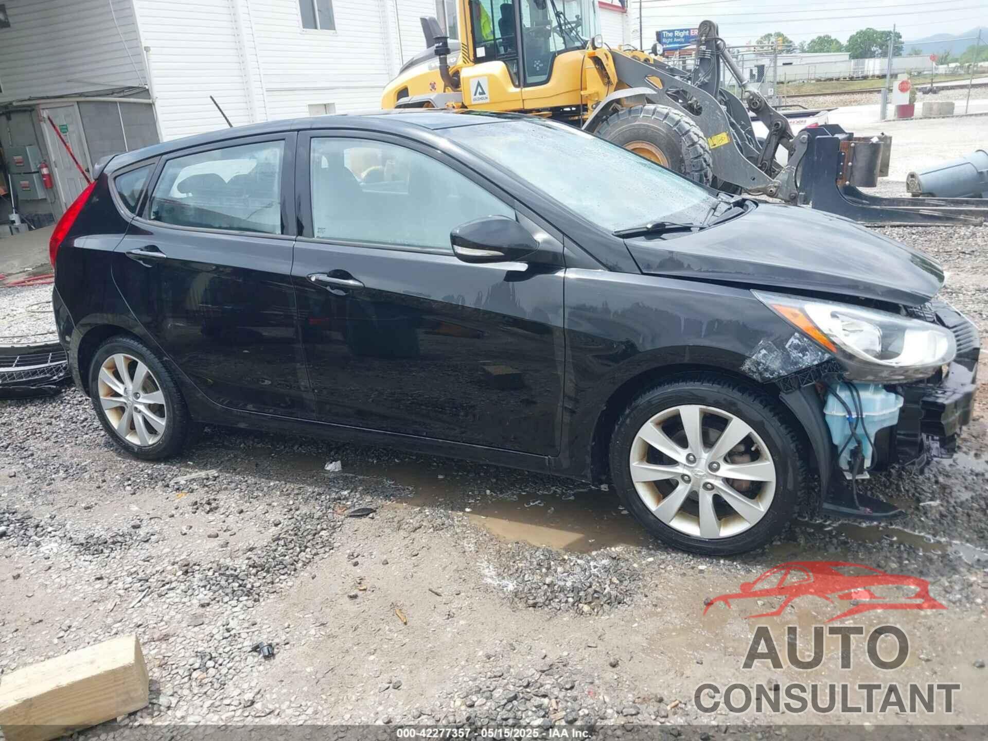 HYUNDAI ACCENT 2013 - KMHCU5AE3DU109006