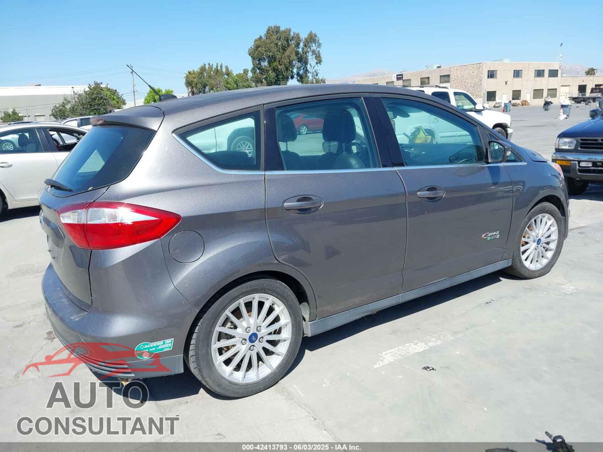 FORD C-MAX ENERGI 2013 - 1FADP5CU3DL556211
