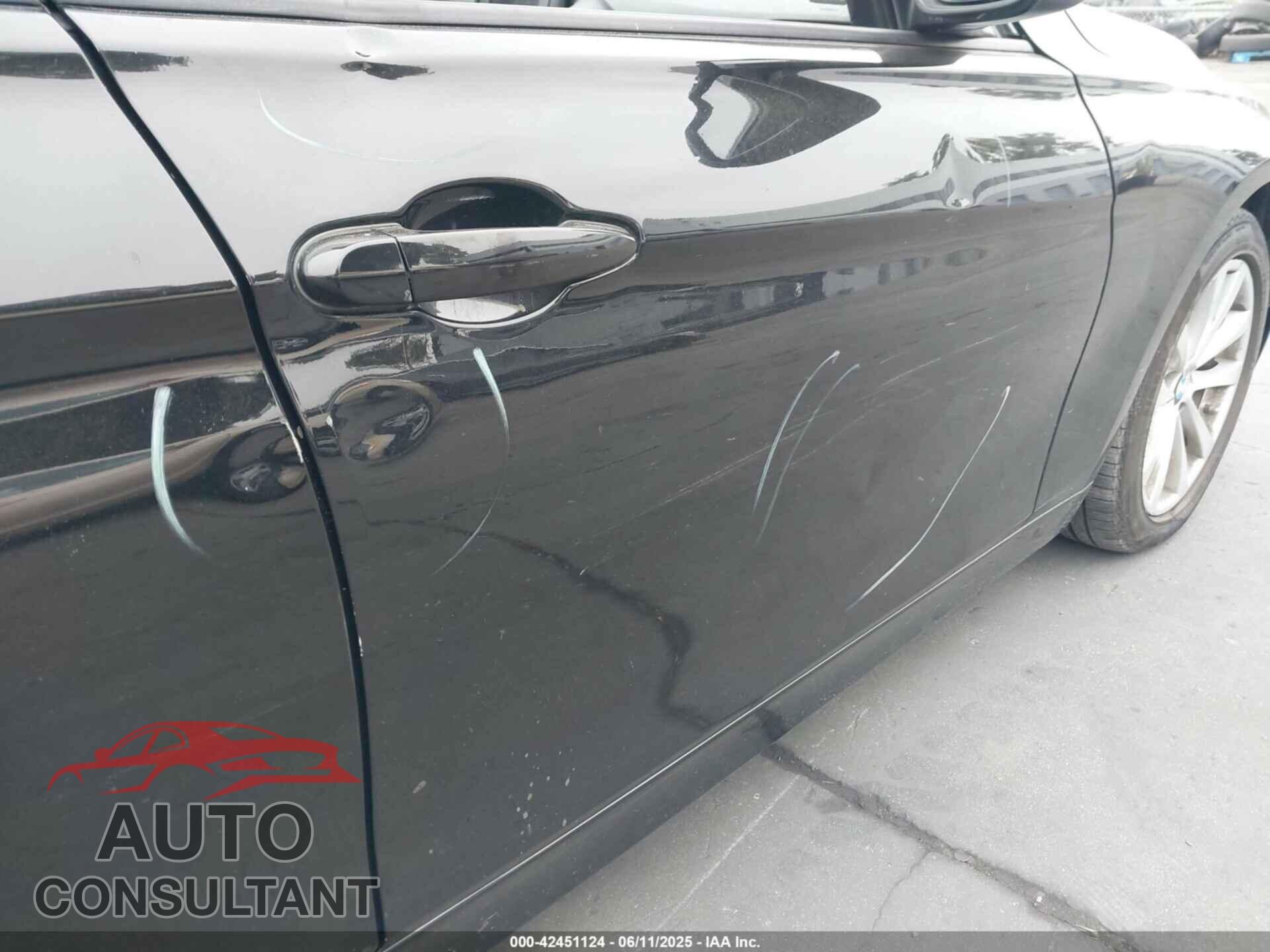 BMW 320I 2018 - WBA8A9C50JAH12595