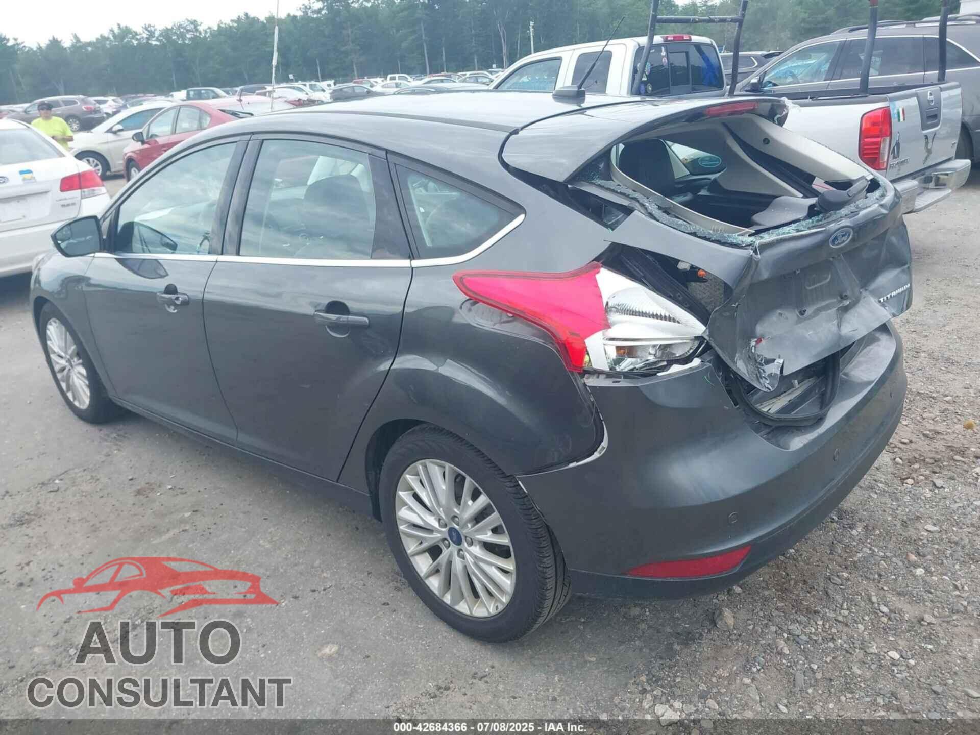 FORD FOCUS 2018 - 1FADP3N24JL250081