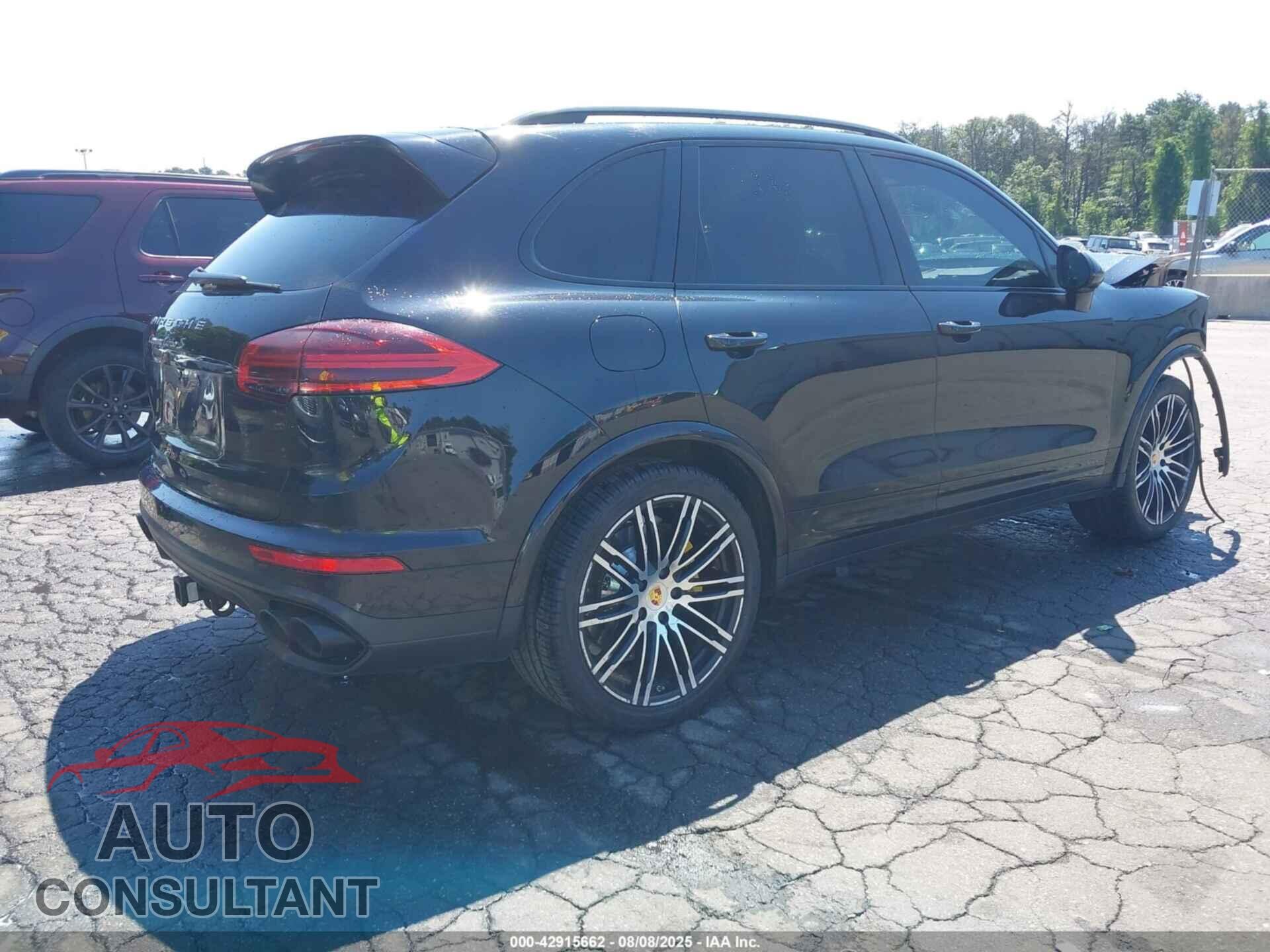 PORSCHE CAYENNE 2016 - WP1AC2A23GLA86659