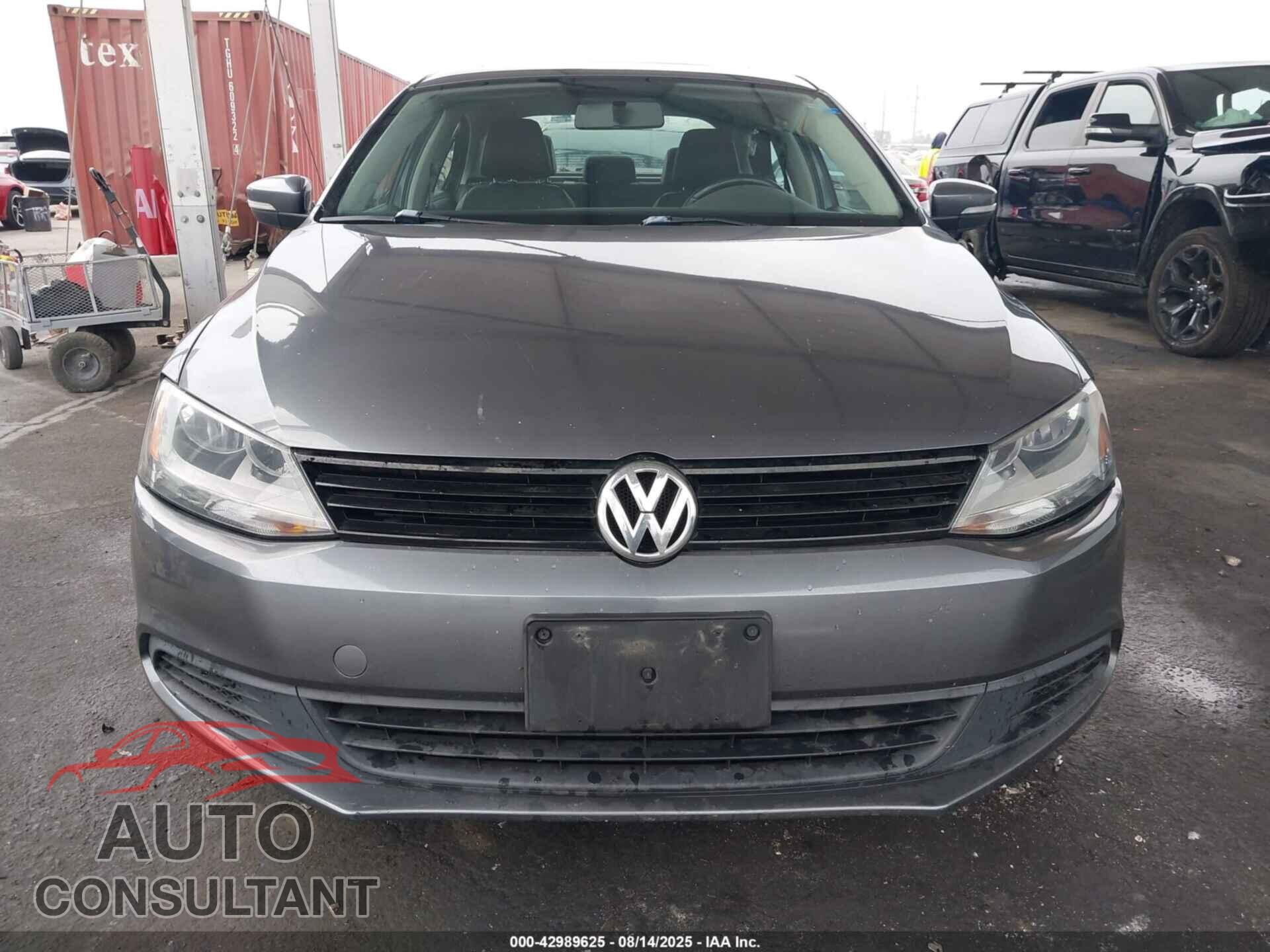 VOLKSWAGEN JETTA 2012 - 3VWDP7AJ8CM123718