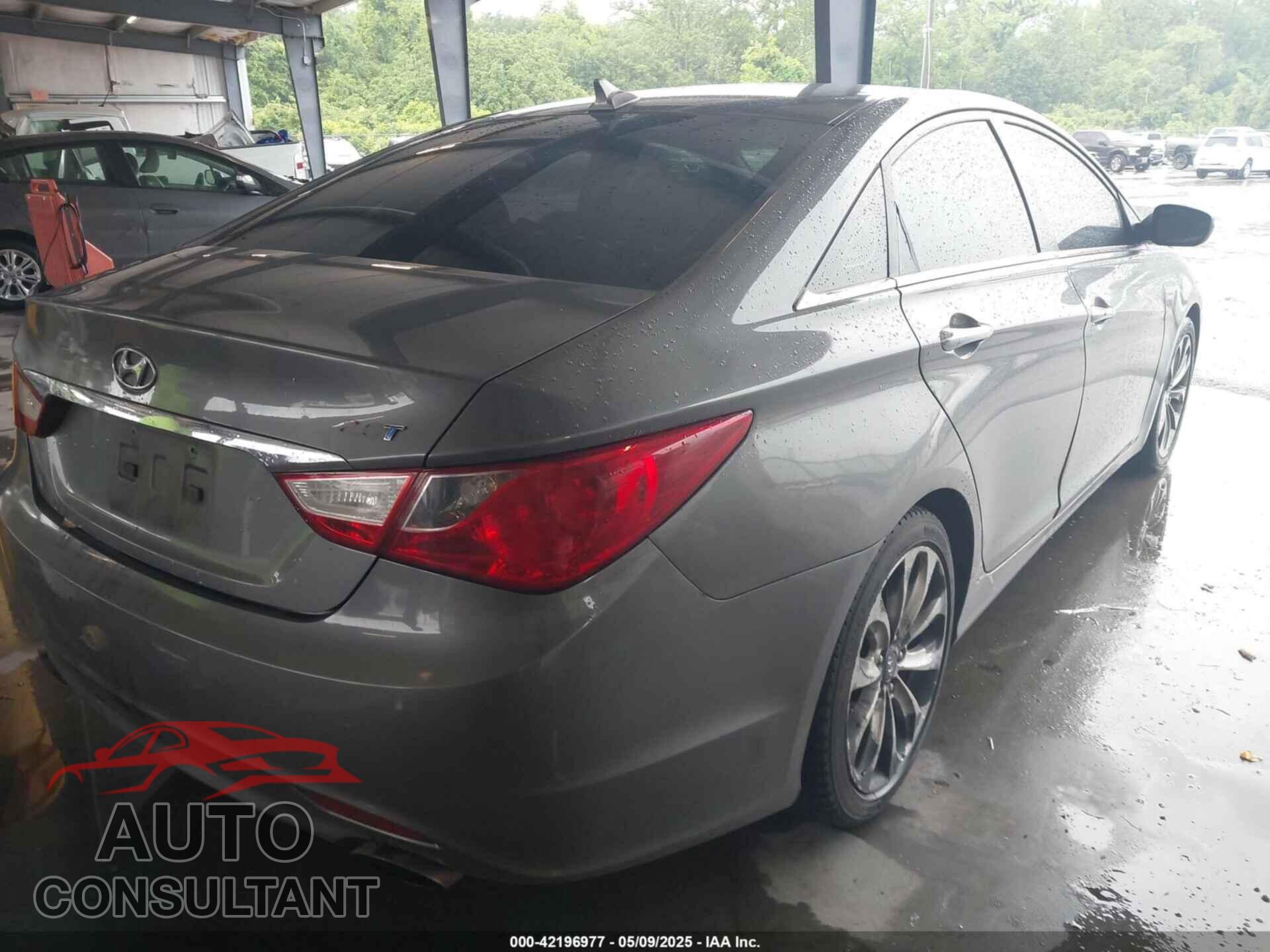 HYUNDAI SONATA 2011 - 5NPEC4AB6BH206501