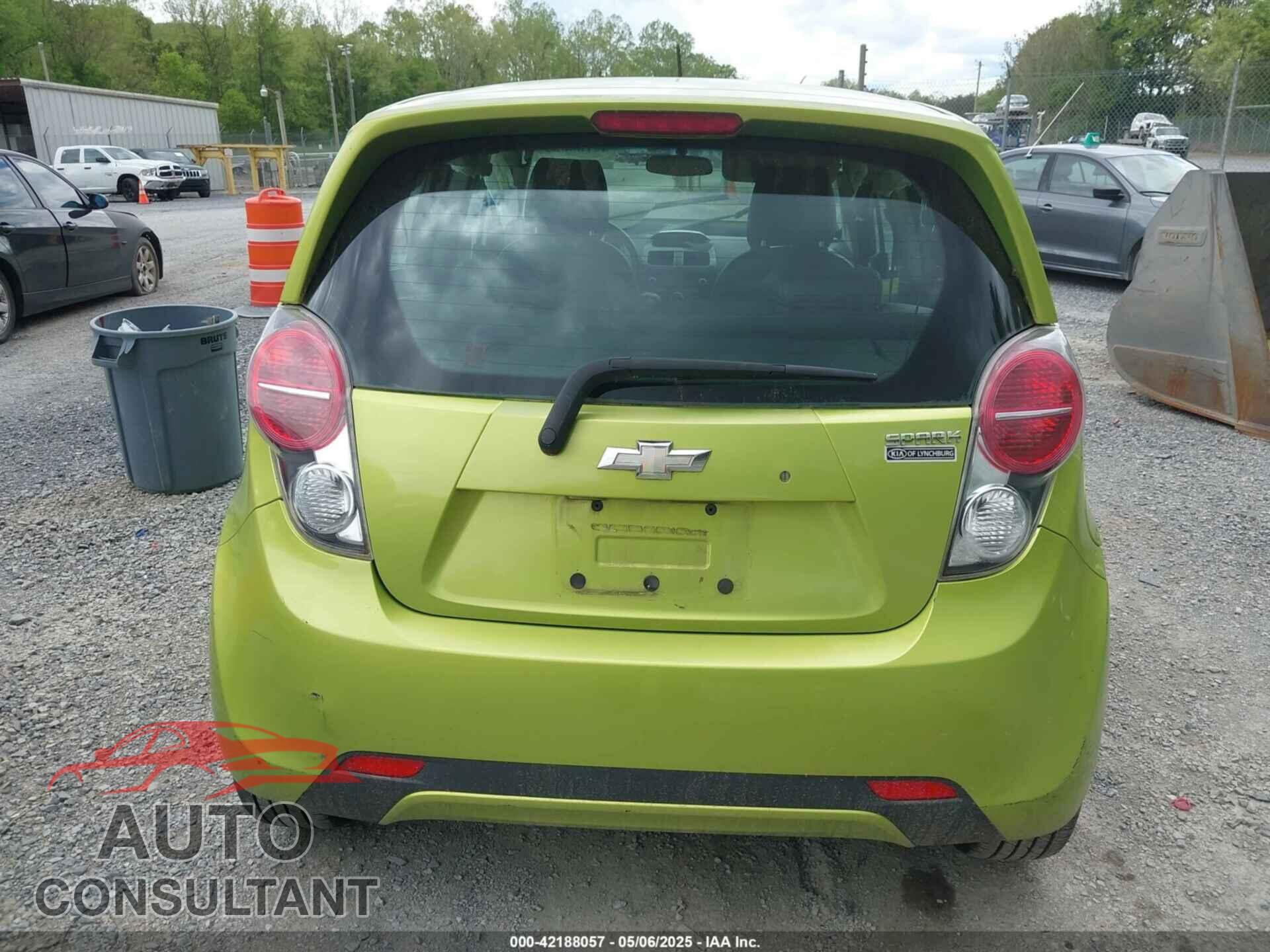 CHEVROLET SPARK 2013 - KL8CB6S98DC539131
