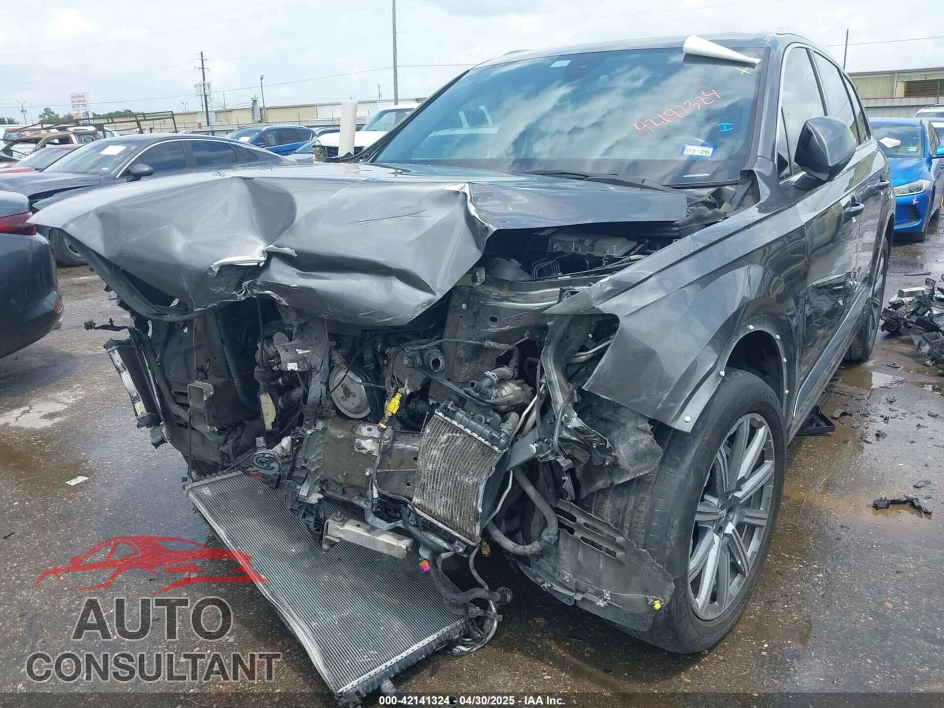 AUDI Q7 2018 - WA1VAAF76JD034803