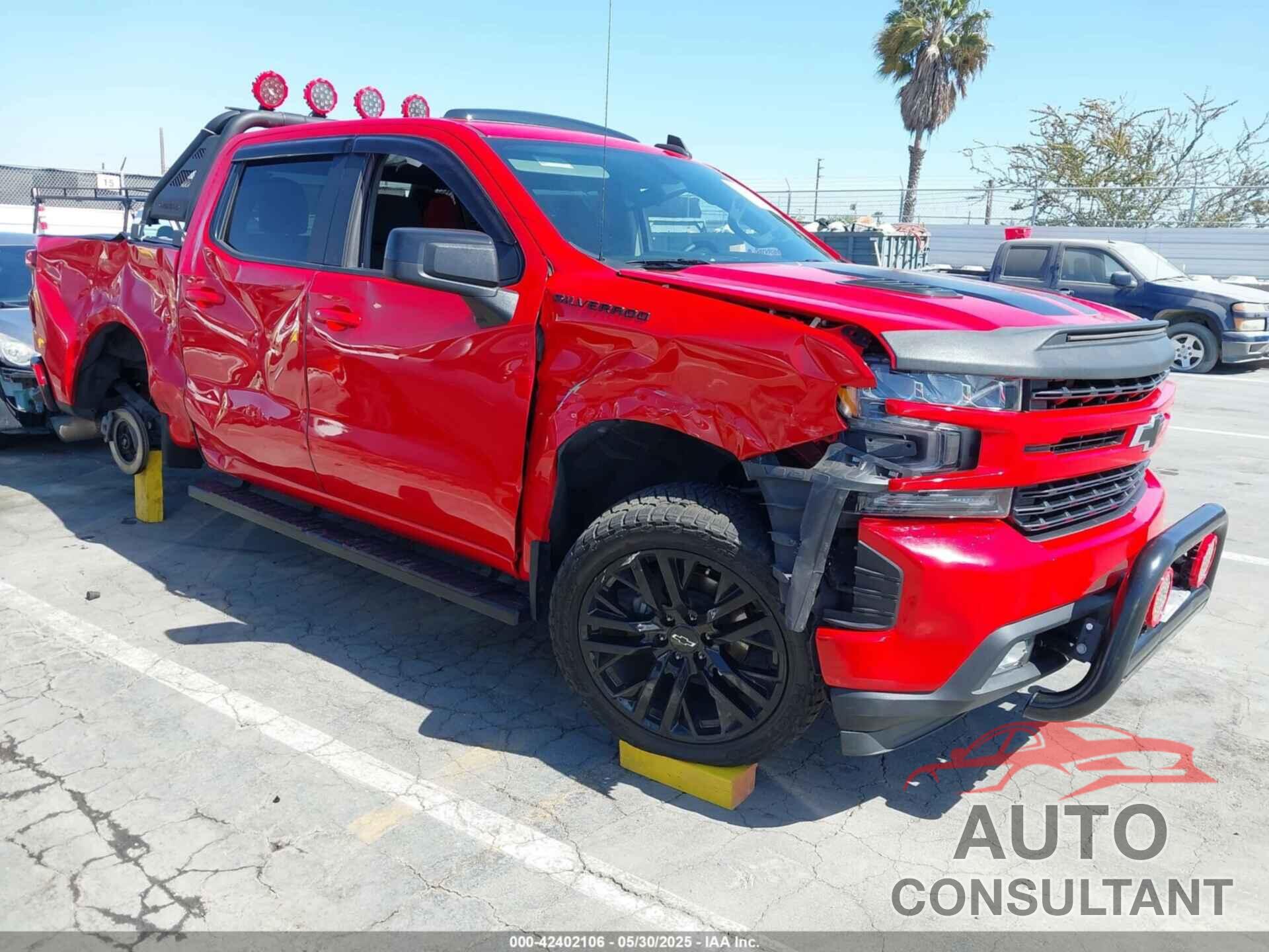 CHEVROLET SILVERADO 1500 2020 - 1GCPWDEK2LZ328082