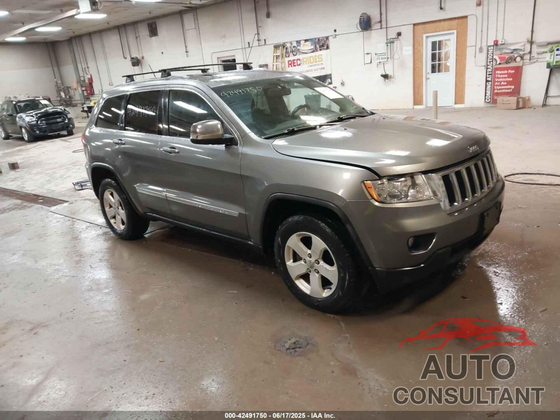 JEEP GRAND CHEROKEE 2011 - 1J4RR4GG7BC578079