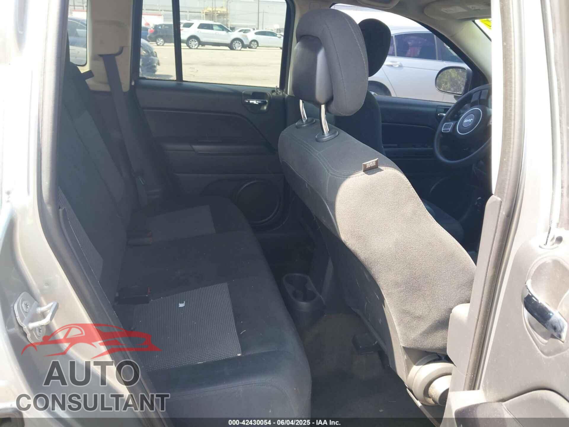 JEEP COMPASS 2014 - 1C4NJCBAXED883020