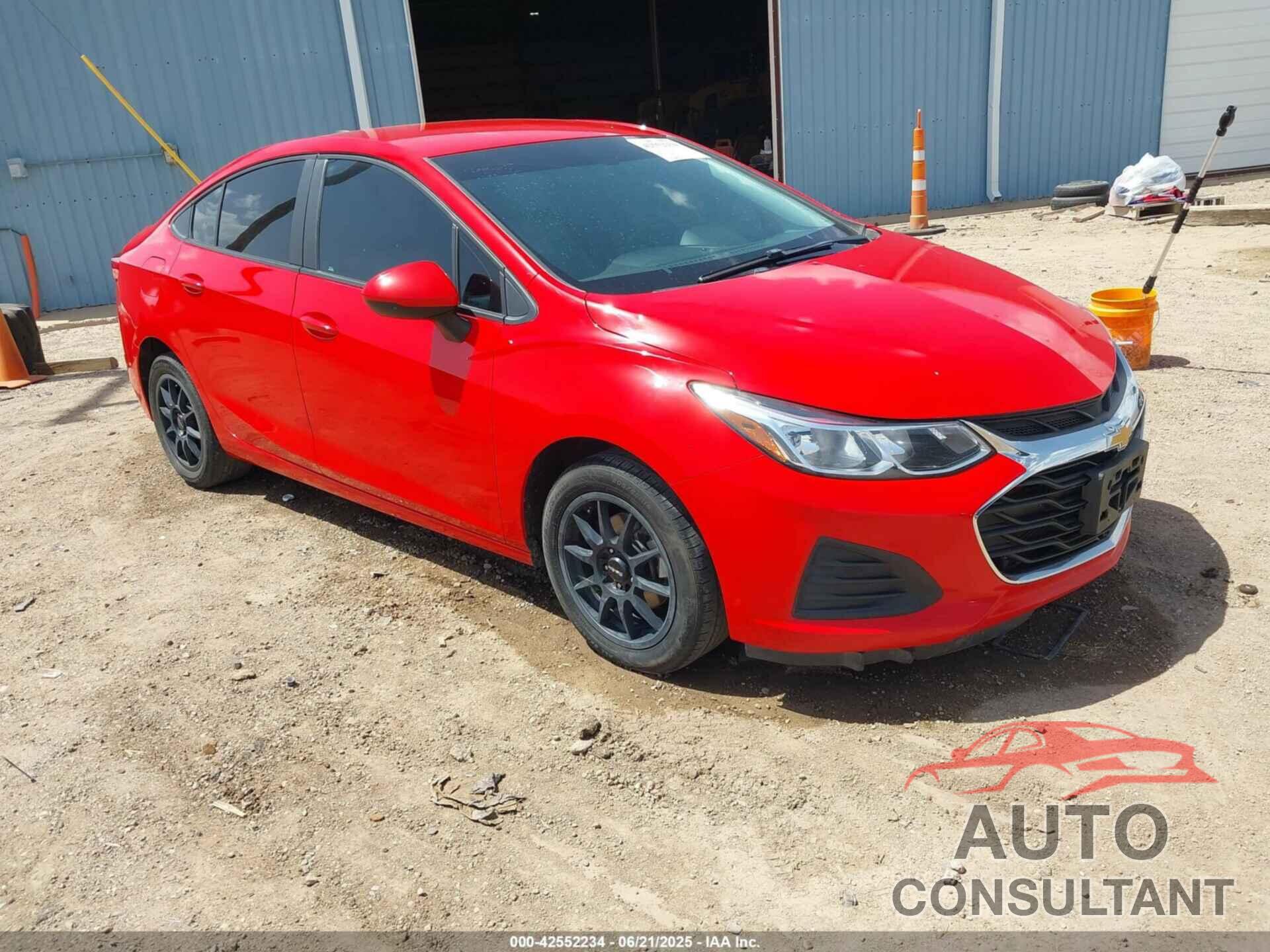 CHEVROLET CRUZE 2019 - 1G1BC5SM1K7102603
