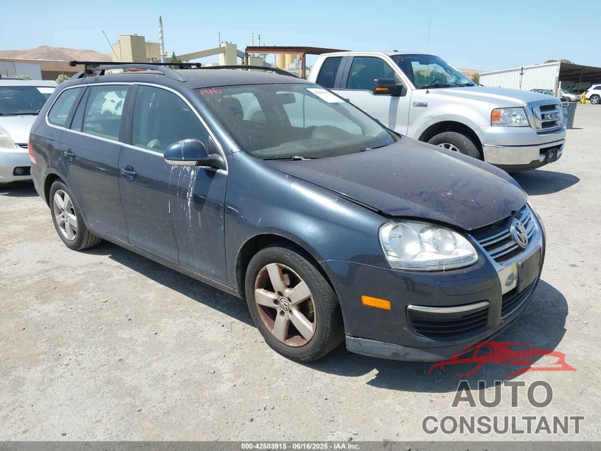 VOLKSWAGEN JETTA 2009 - 3VWPZ71KX9M291921