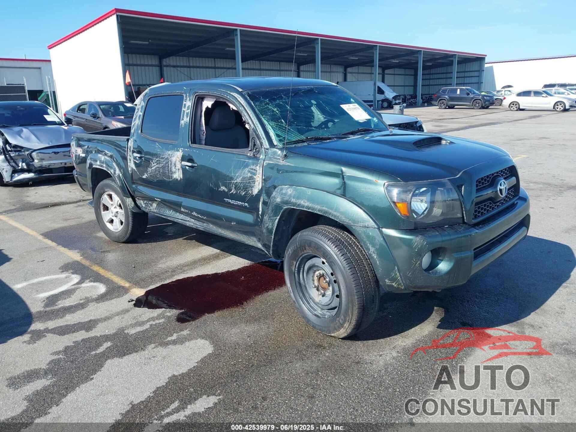 TOYOTA TACOMA 2011 - 5TFJU4GN7BX001027