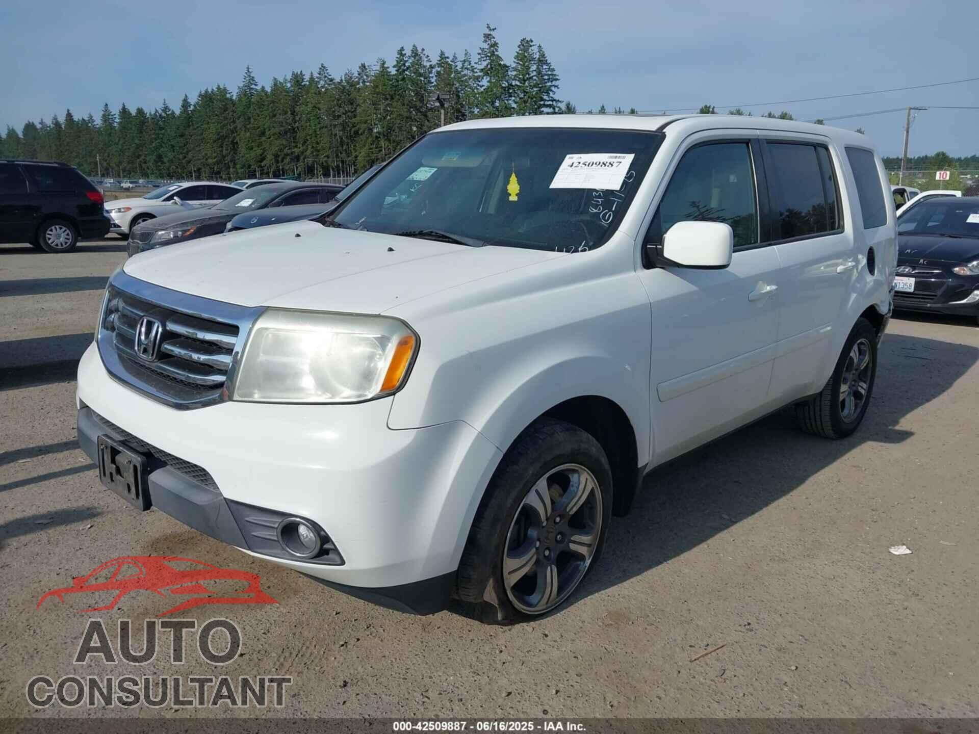 HONDA PILOT 2015 - 5FNYF3H35FB031126