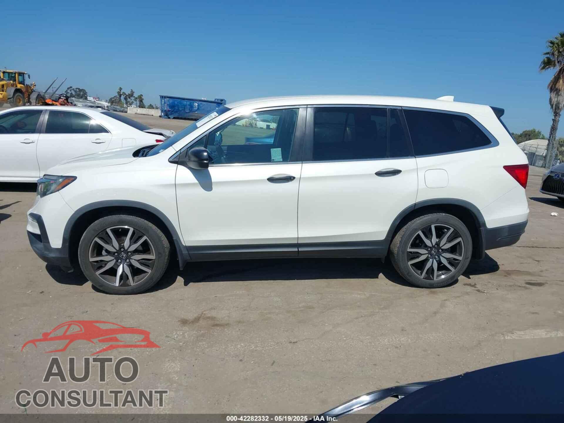 HONDA PILOT 2019 - 5FNYF6H18KB062784