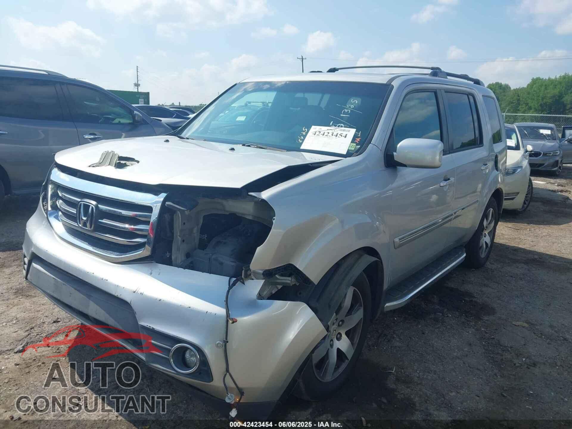 HONDA PILOT 2012 - 5FNYF4H97CB067339