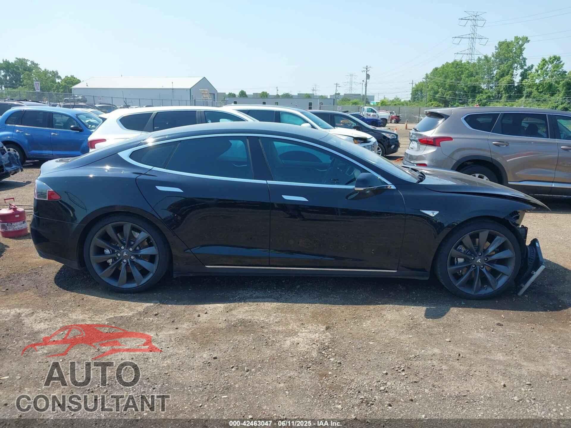 TESLA MODEL S 2013 - 5YJSA1CP5DFP25346