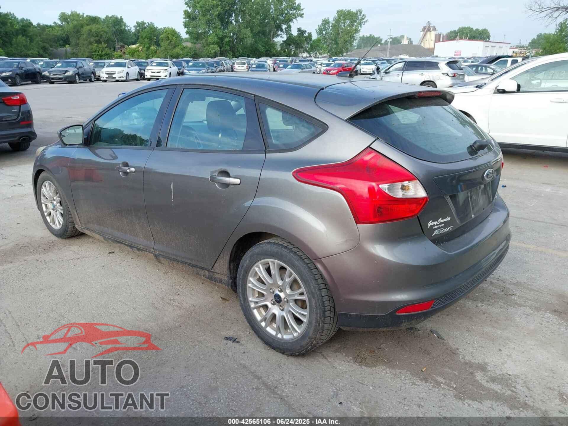 FORD FOCUS 2012 - 1FAHP3K2XCL216879