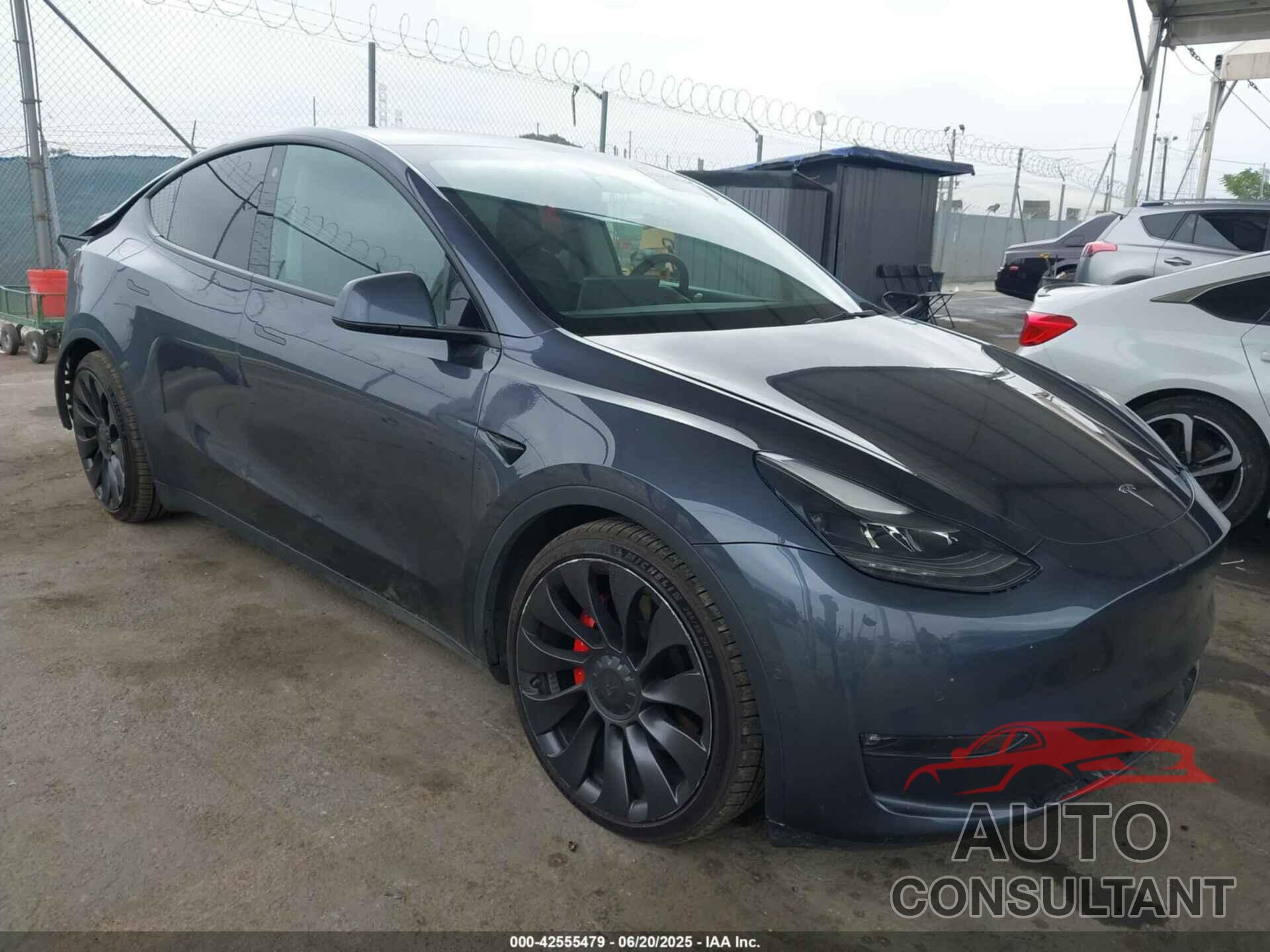 TESLA MODEL Y 2022 - 7SAYGDEF1NF330230
