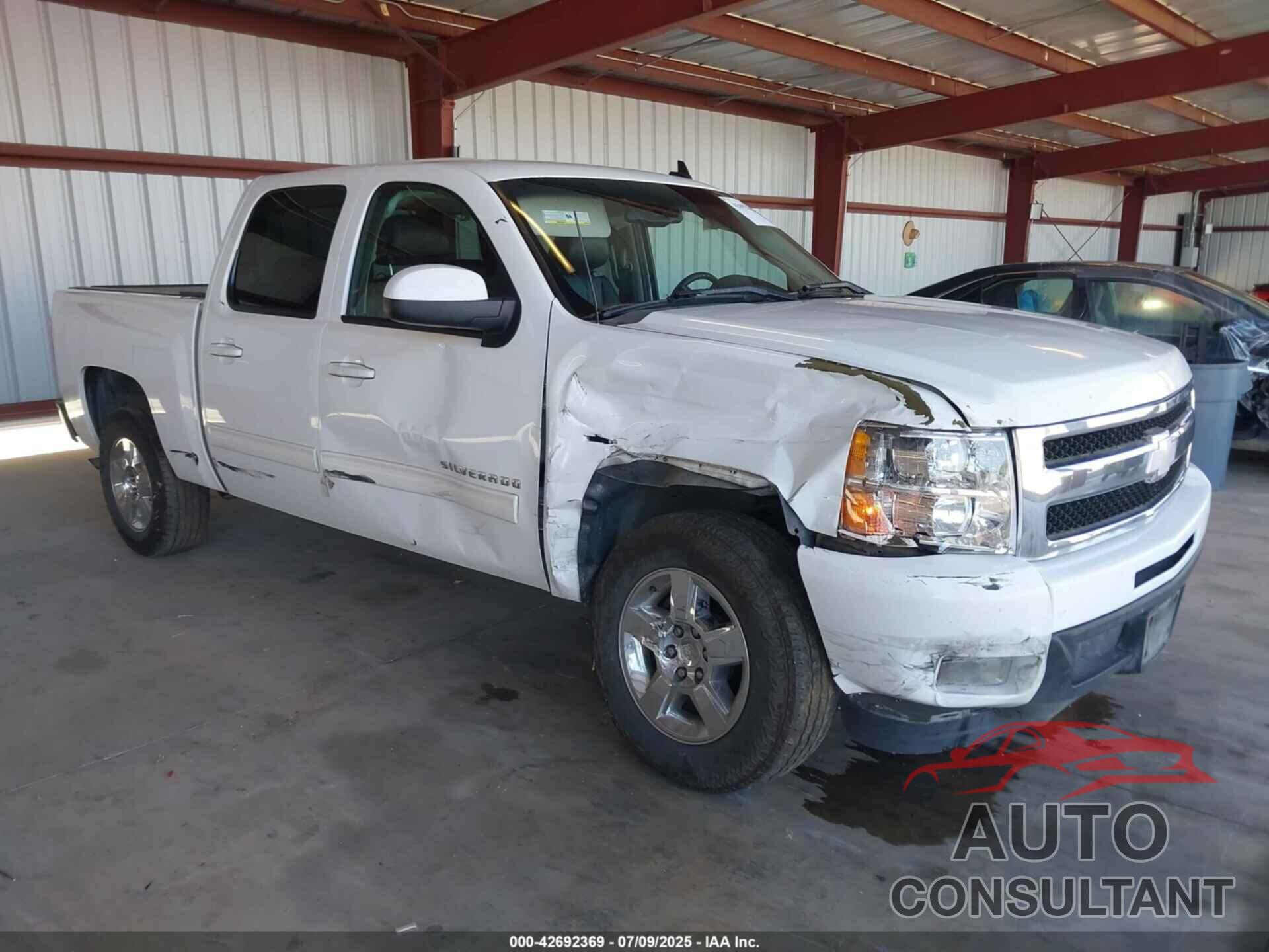 CHEVROLET SILVERADO 1500 2011 - 3GCPCTE07BG350305